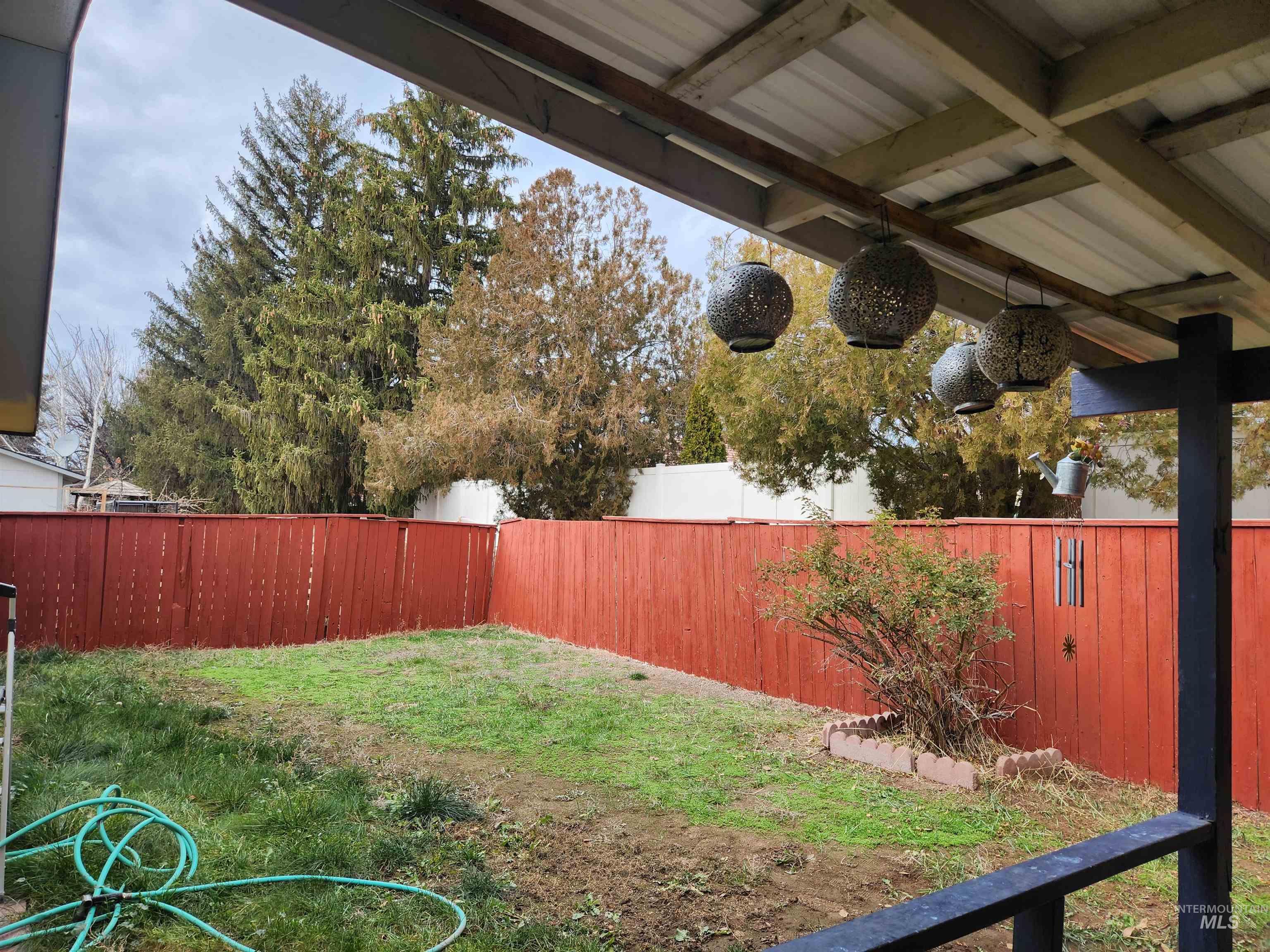 154 Avenida Del Rio W, Twin Falls, Idaho 83301, 3 Bedrooms, 2 Bathrooms, Residential For Sale, Price $295,000,MLS 98969427