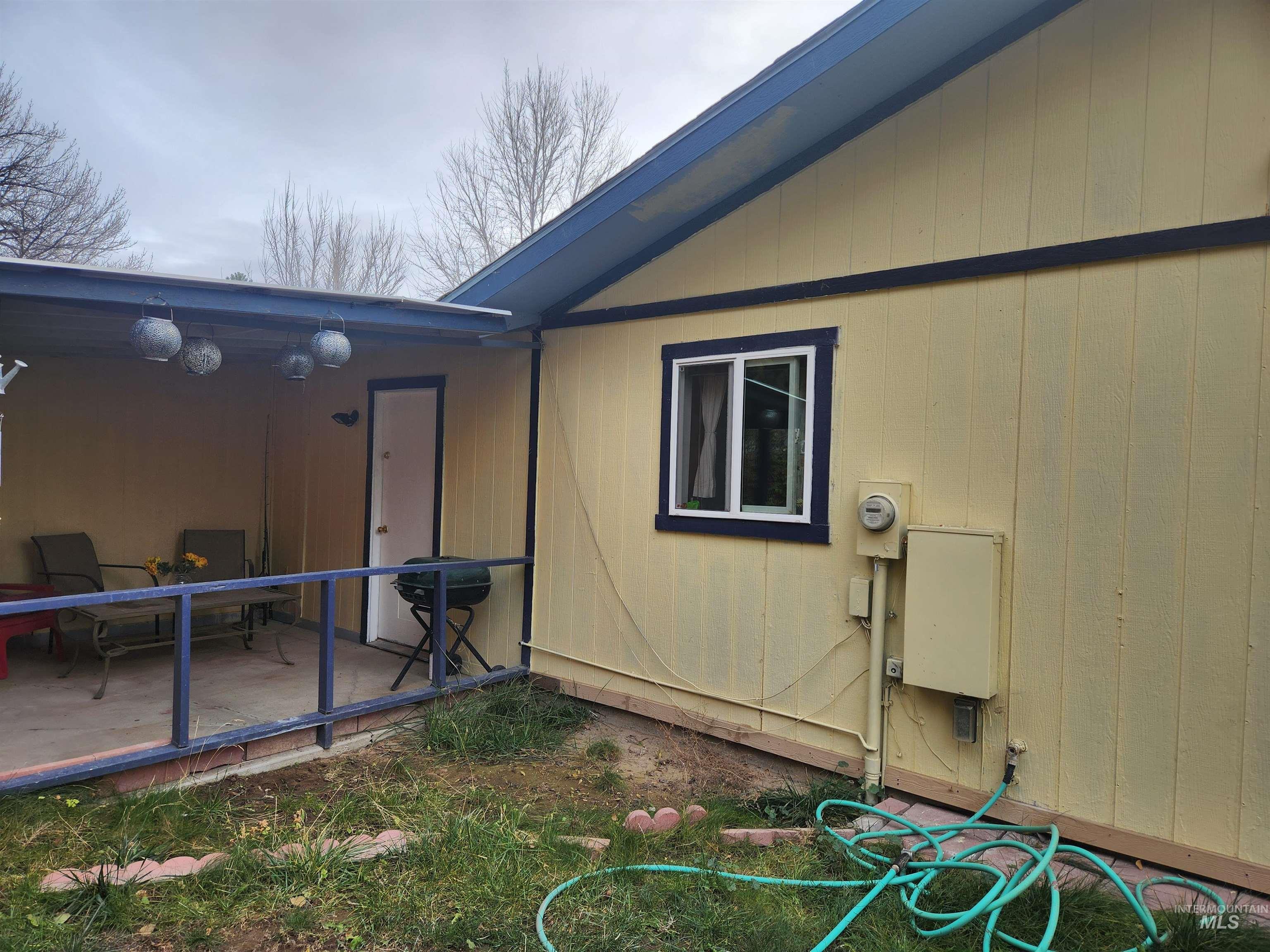 154 Avenida Del Rio W, Twin Falls, Idaho 83301, 3 Bedrooms, 2 Bathrooms, Residential For Sale, Price $295,000,MLS 98969427