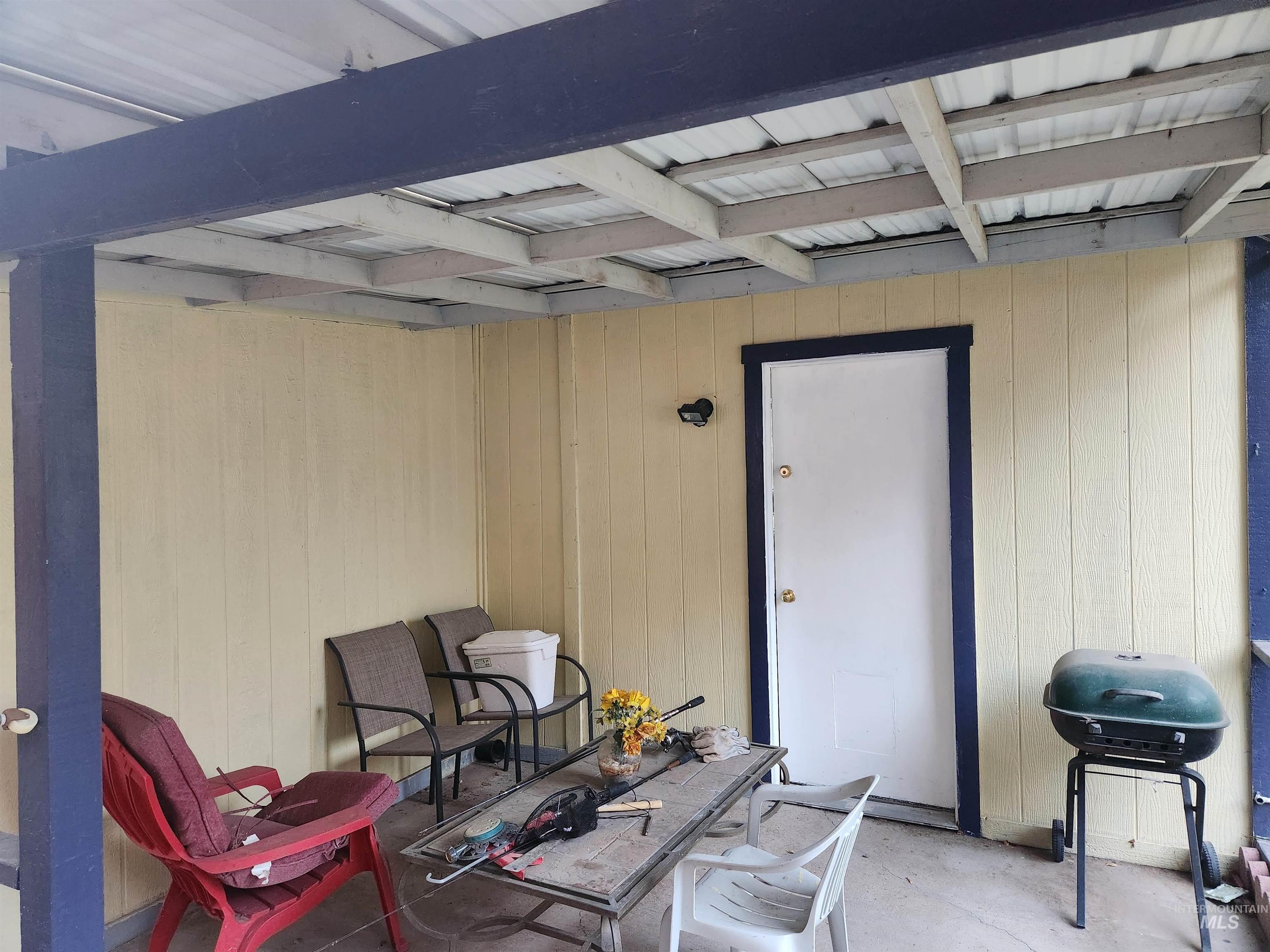 154 Avenida Del Rio W, Twin Falls, Idaho 83301, 3 Bedrooms, 2 Bathrooms, Residential For Sale, Price $295,000,MLS 98969427