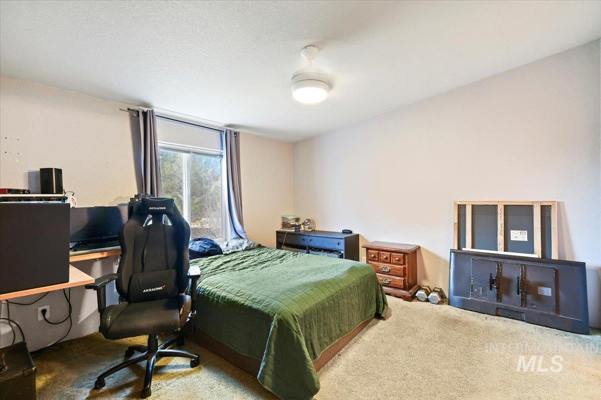 139 E South Slope Rd, Emmett, Idaho 83617-9032, 3 Bedrooms, 2 Bathrooms, Residential For Sale, Price $319,900,MLS 98969429