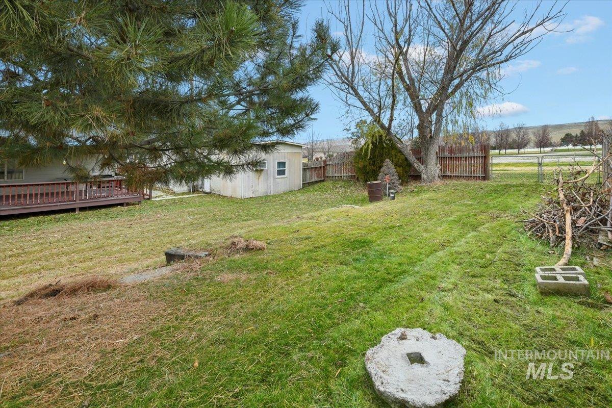 139 E South Slope Rd, Emmett, Idaho 83617-9032, 3 Bedrooms, 2 Bathrooms, Residential For Sale, Price $319,900,MLS 98969429