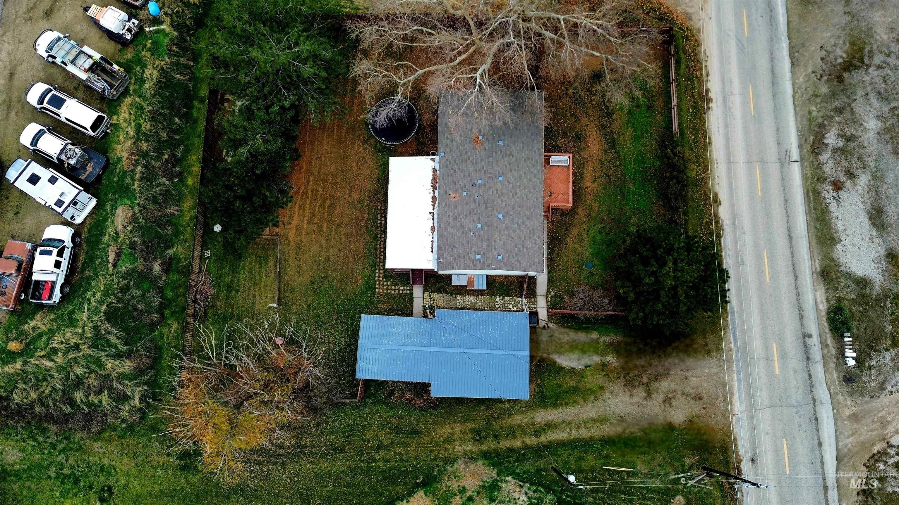 139 E South Slope Rd, Emmett, Idaho 83617-9032, 3 Bedrooms, 2 Bathrooms, Residential For Sale, Price $319,900,MLS 98969429