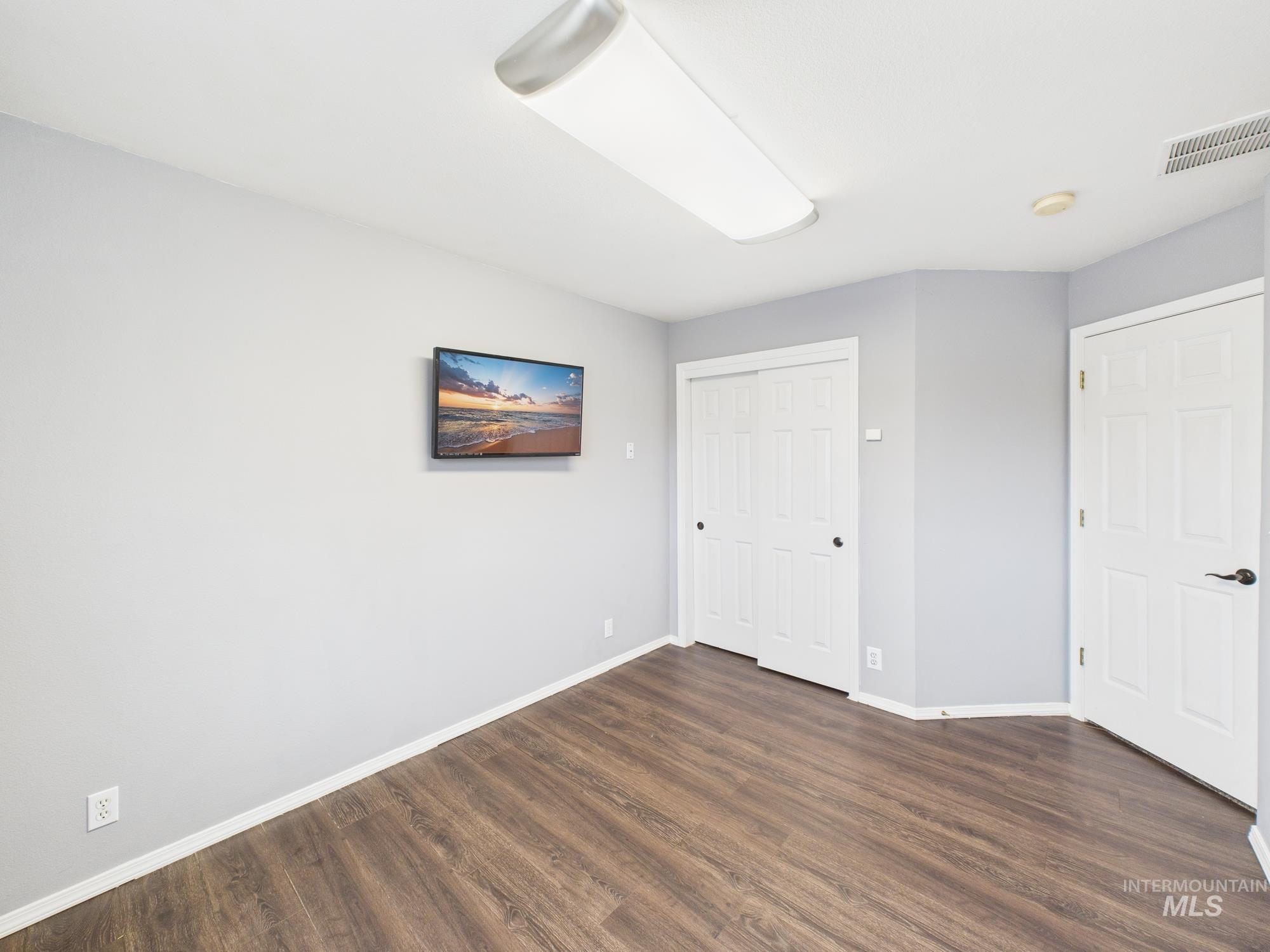 3397 W Park Creek Dr, Meridian, Idaho 83642, 4 Bedrooms, 2.5 Bathrooms, Residential For Sale, Price $549,000,MLS 98969431