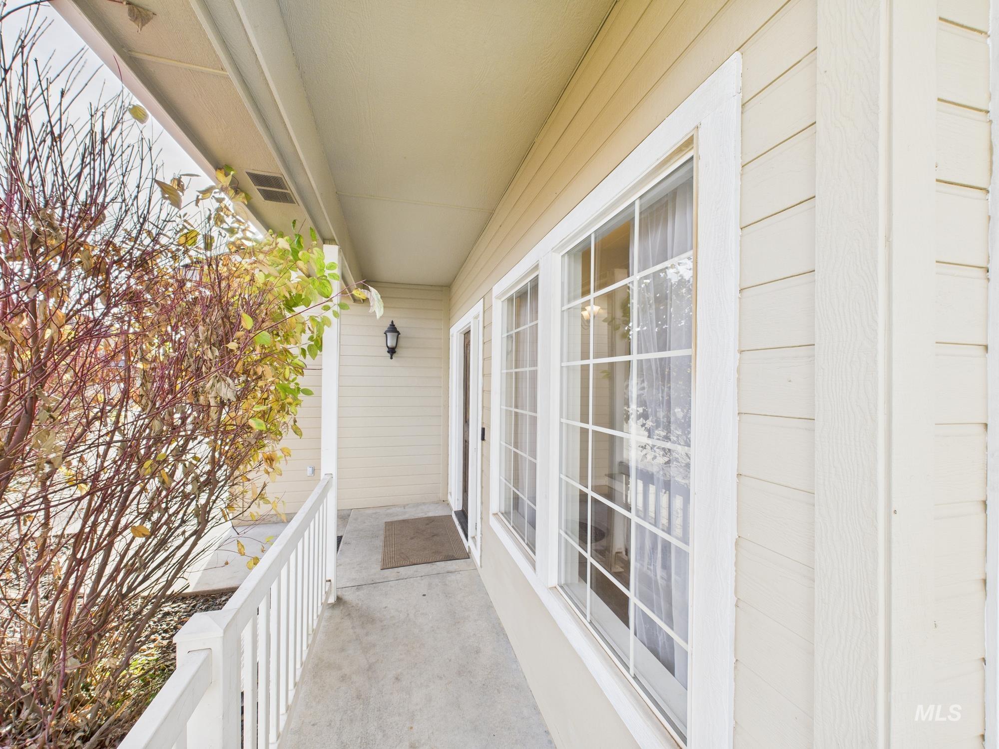 3397 W Park Creek Dr, Meridian, Idaho 83642, 4 Bedrooms, 2.5 Bathrooms, Residential For Sale, Price $549,000,MLS 98969431