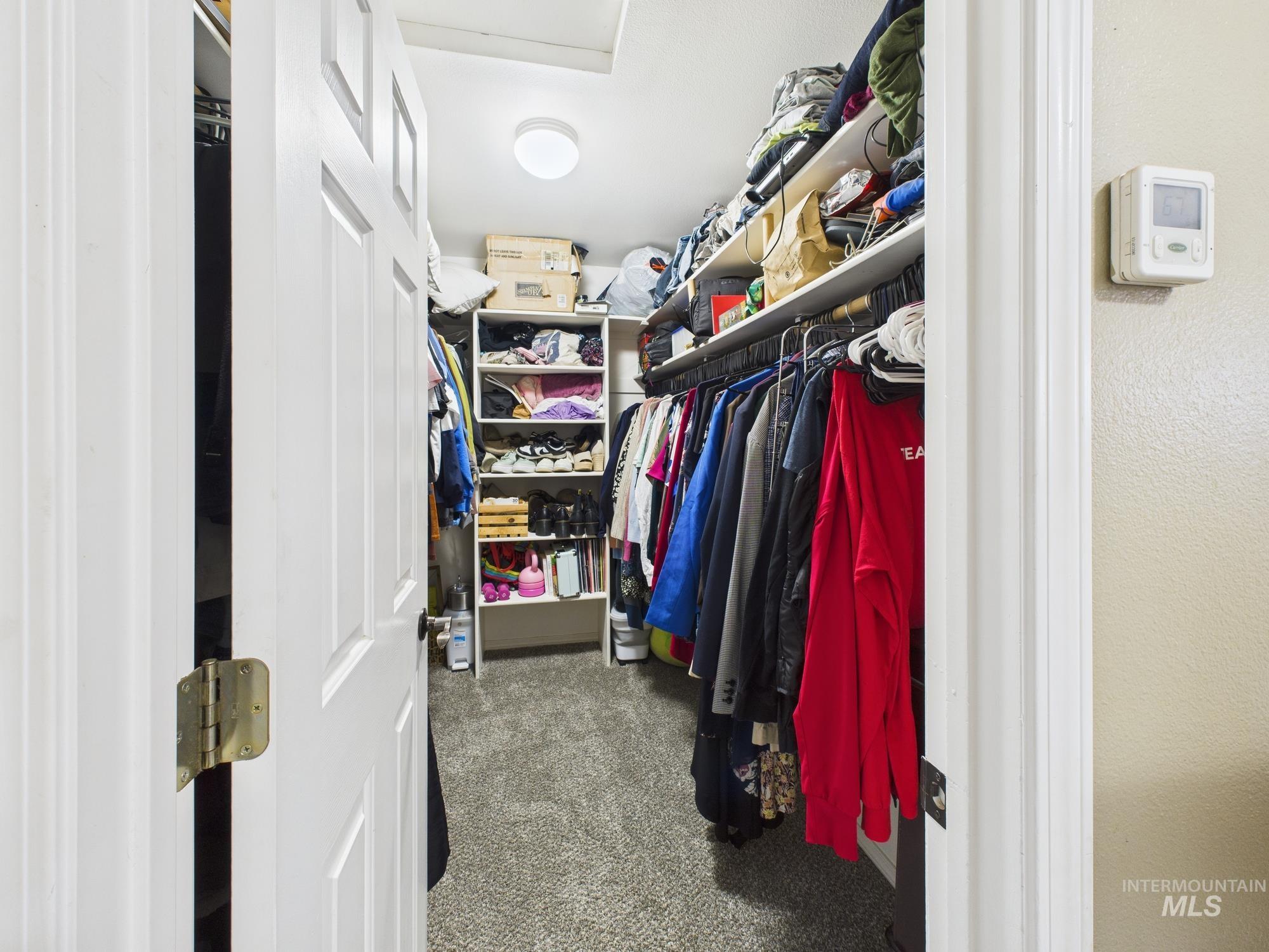 3397 W Park Creek Dr, Meridian, Idaho 83642, 4 Bedrooms, 2.5 Bathrooms, Residential For Sale, Price $549,000,MLS 98969431