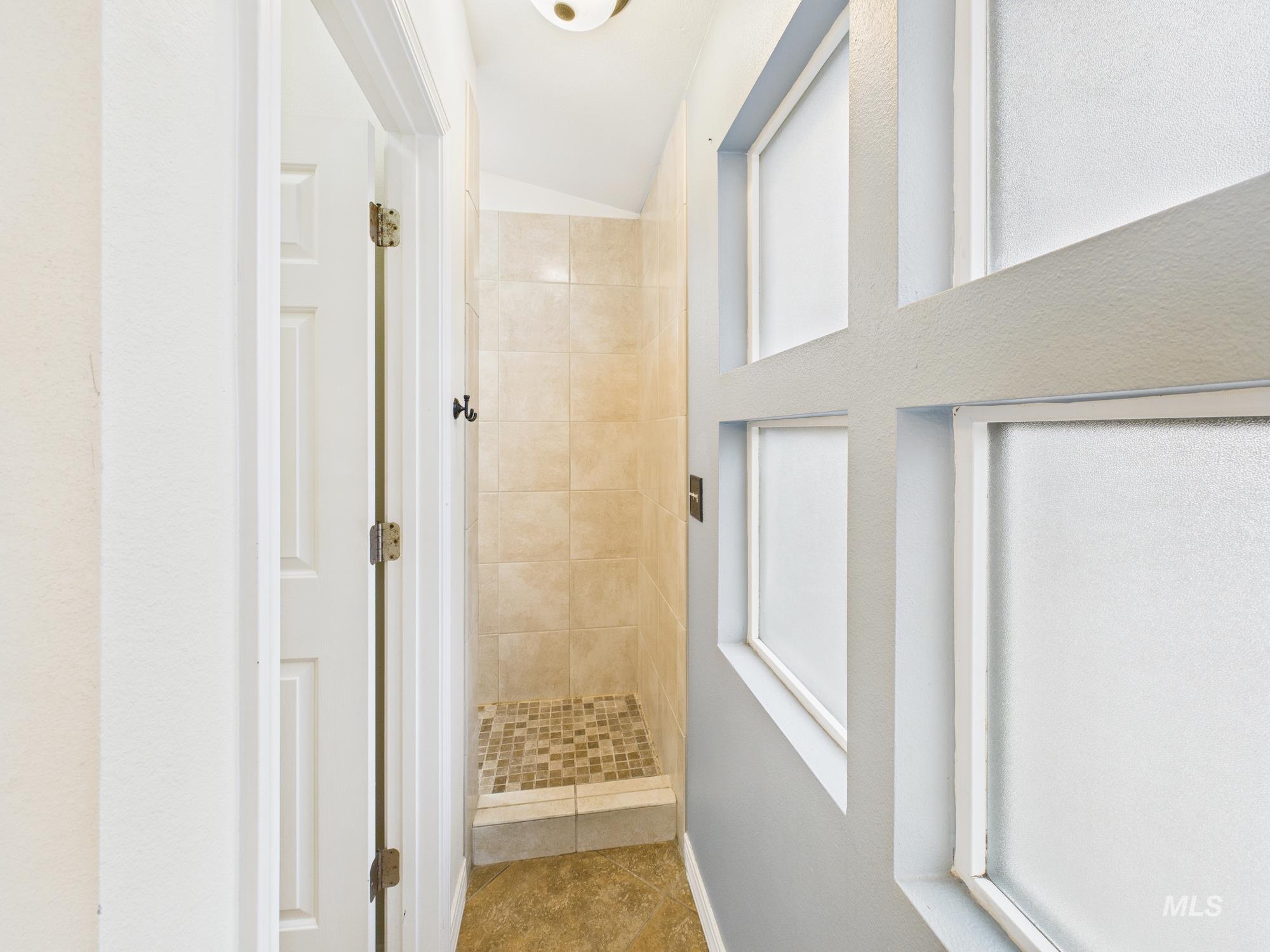 3397 W Park Creek Dr, Meridian, Idaho 83642, 4 Bedrooms, 2.5 Bathrooms, Residential For Sale, Price $549,000,MLS 98969431