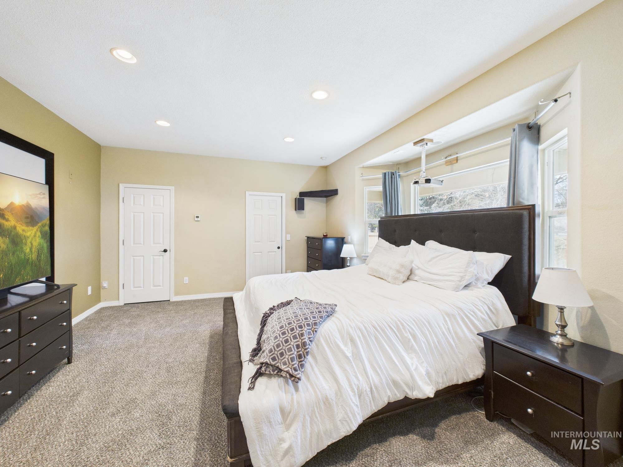 3397 W Park Creek Dr, Meridian, Idaho 83642, 4 Bedrooms, 2.5 Bathrooms, Residential For Sale, Price $549,000,MLS 98969431