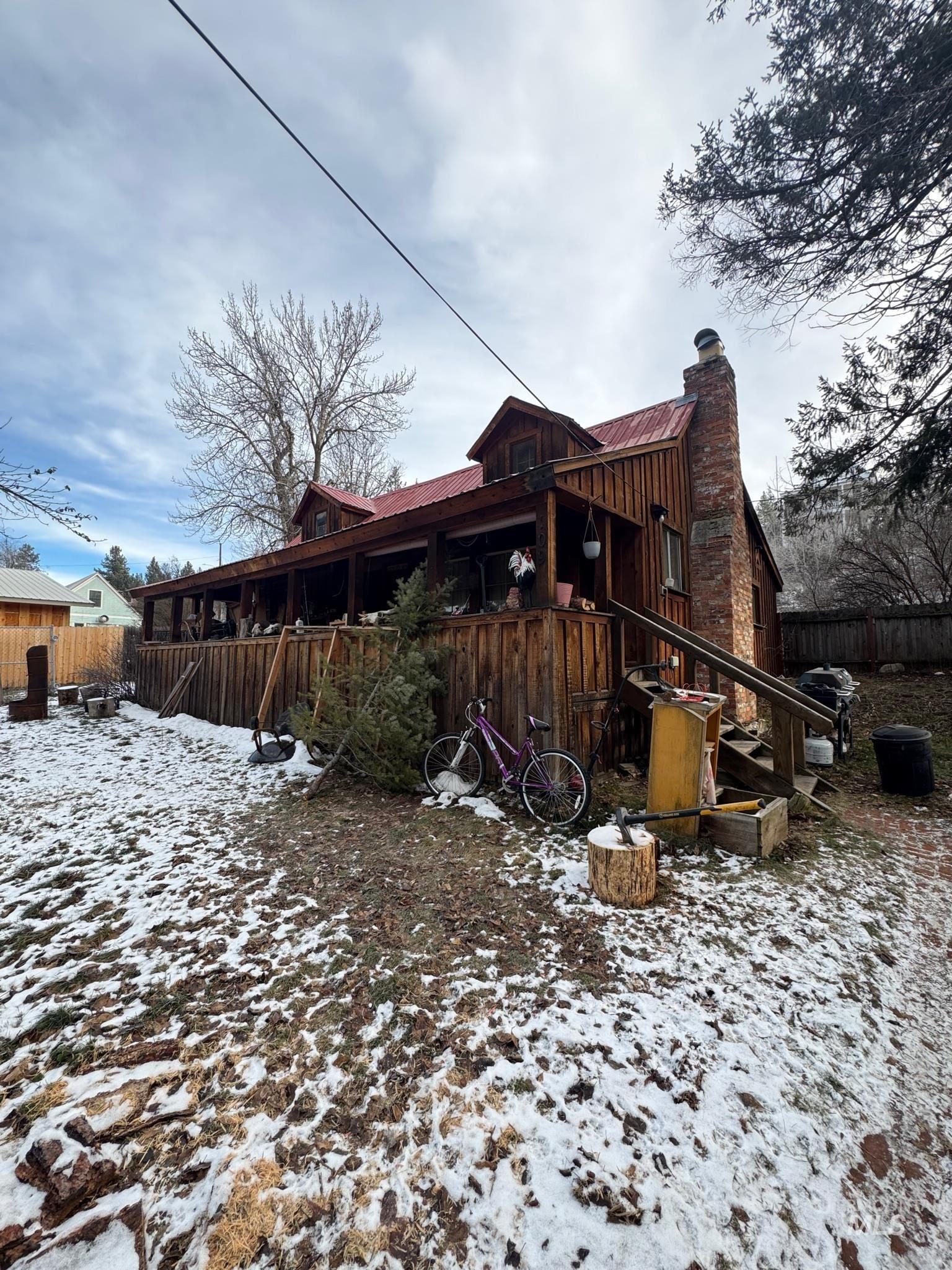 109 E Commercial, Idaho City, Idaho 83631, 3 Bedrooms, 2.5 Bathrooms, Residential For Sale, Price $350,000,MLS 98969432