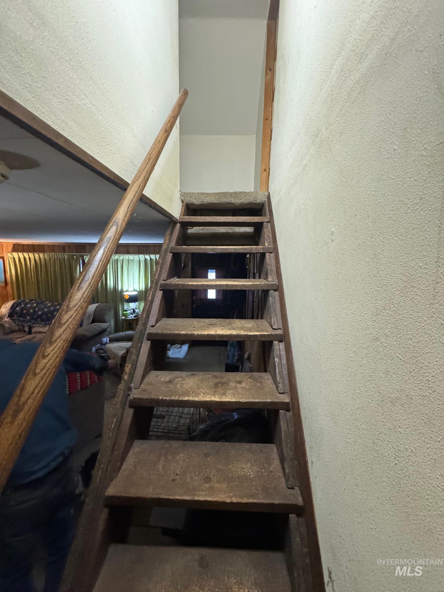 109 E Commercial, Idaho City, Idaho 83631, 3 Bedrooms, 2.5 Bathrooms, Residential For Sale, Price $350,000,MLS 98969432