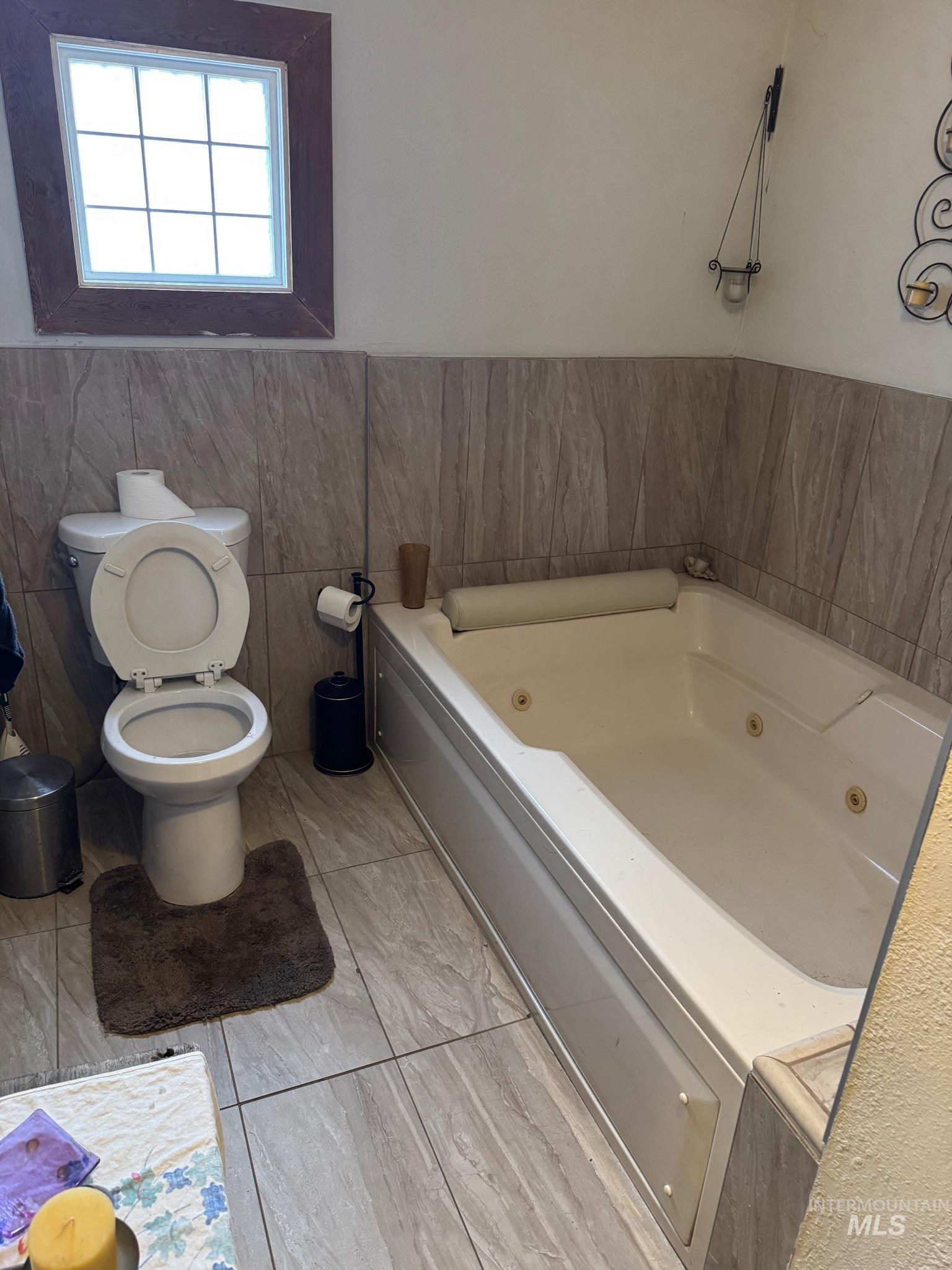 109 E Commercial, Idaho City, Idaho 83631, 3 Bedrooms, 2.5 Bathrooms, Residential For Sale, Price $350,000,MLS 98969432