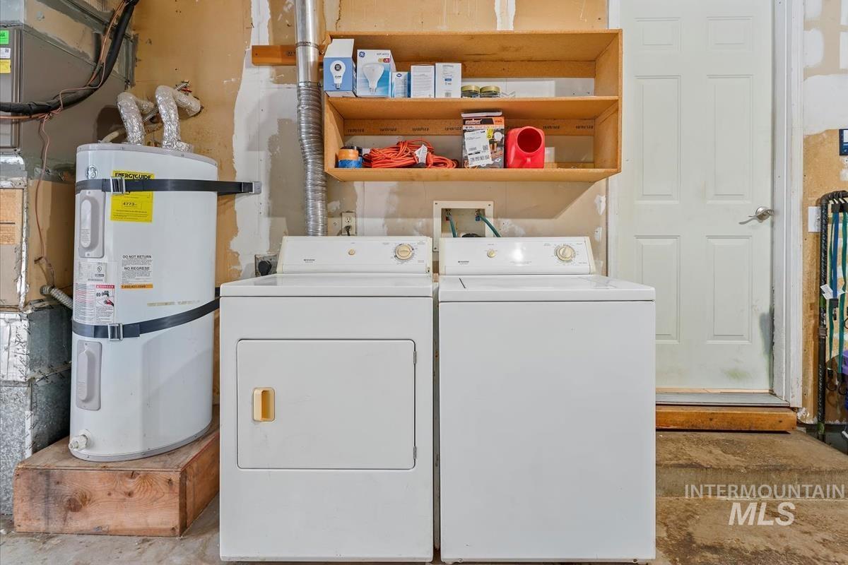 3199 N Cribbens Ave, Boise, Idaho 83713, 2 Bedrooms, 1 Bathroom, Residential For Sale, Price $290,000,MLS 98969435