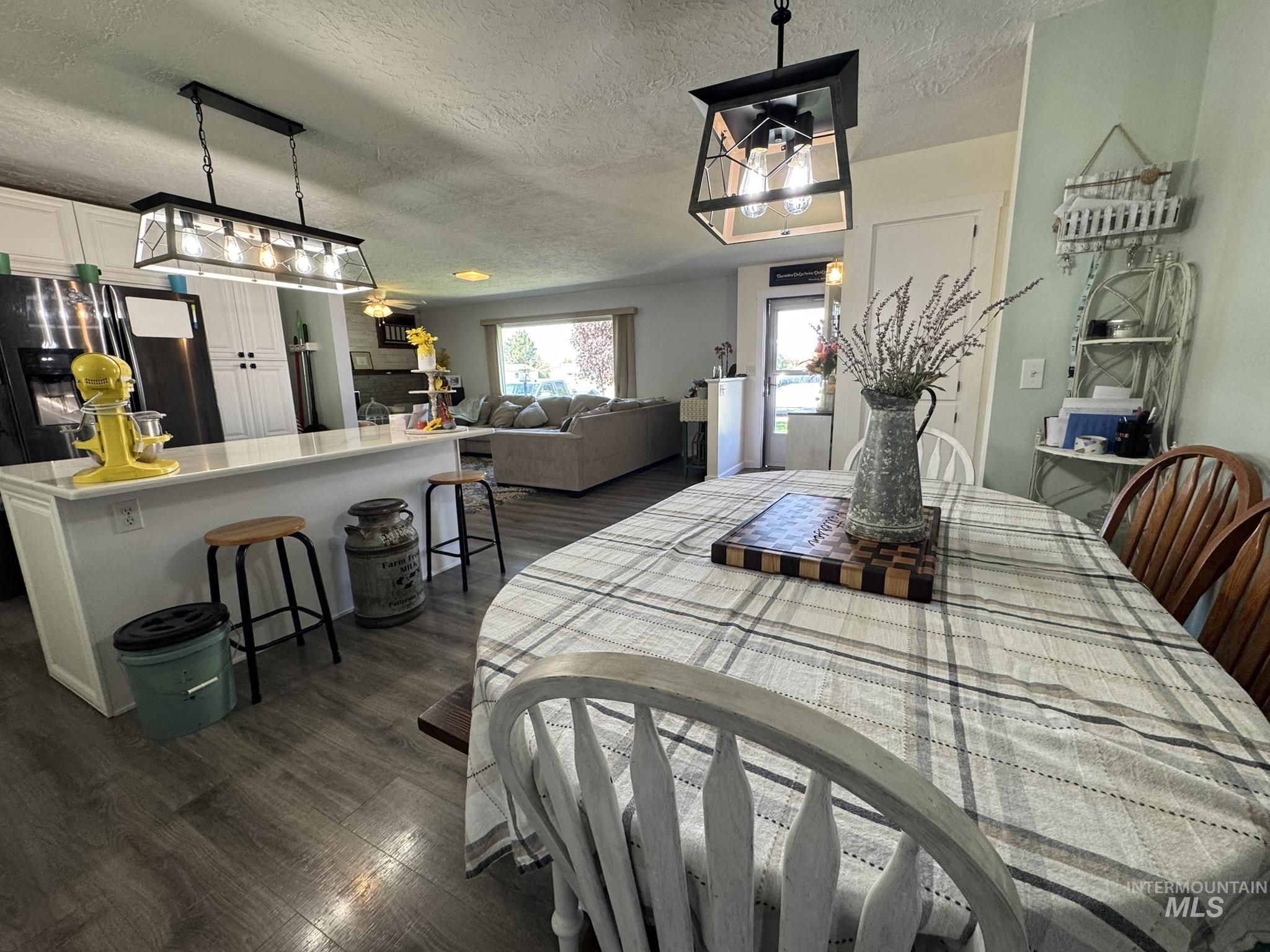 1410 California Street, Gooding, Idaho 83330, 5 Bedrooms, 3 Bathrooms, Residential For Sale, Price $375,000,MLS 98969436