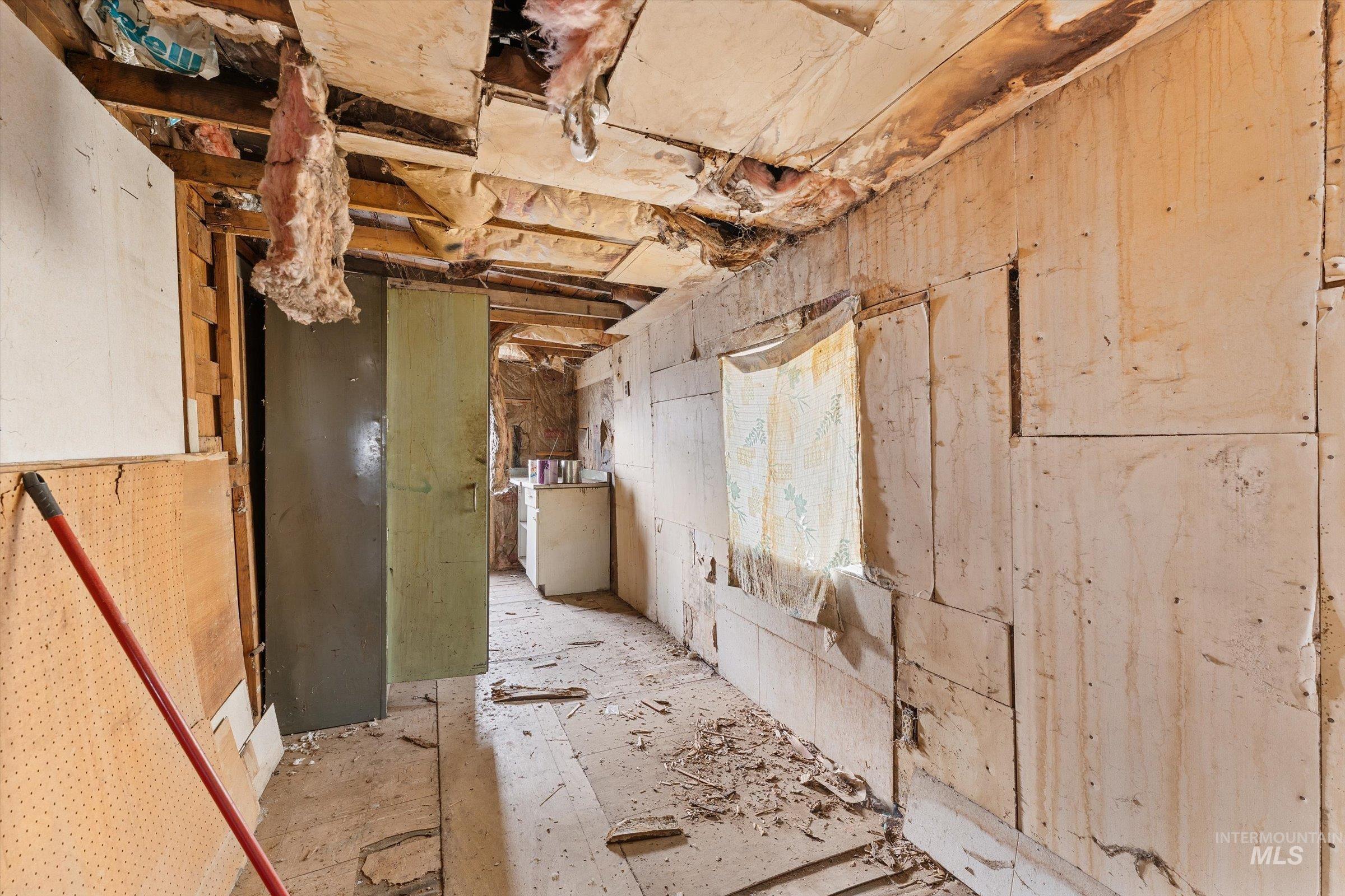 View of miscellaneous room