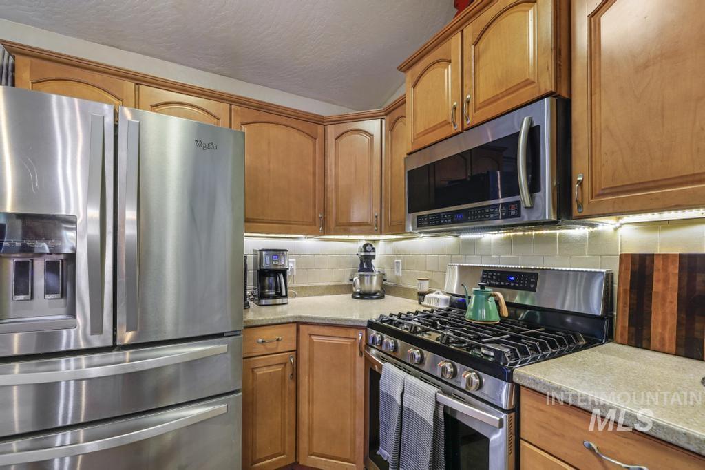 1602 Sommer Street, Twin Falls, Idaho 83301, 3 Bedrooms, 2 Bathrooms, Residential For Sale, Price $350,000,MLS 98969438