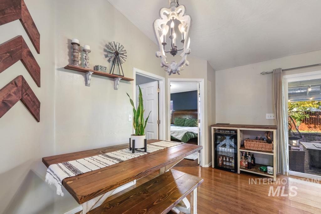 1602 Sommer Street, Twin Falls, Idaho 83301, 3 Bedrooms, 2 Bathrooms, Residential For Sale, Price $350,000,MLS 98969438