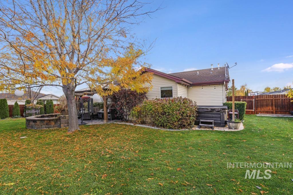 1602 Sommer Street, Twin Falls, Idaho 83301, 3 Bedrooms, 2 Bathrooms, Residential For Sale, Price $350,000,MLS 98969438