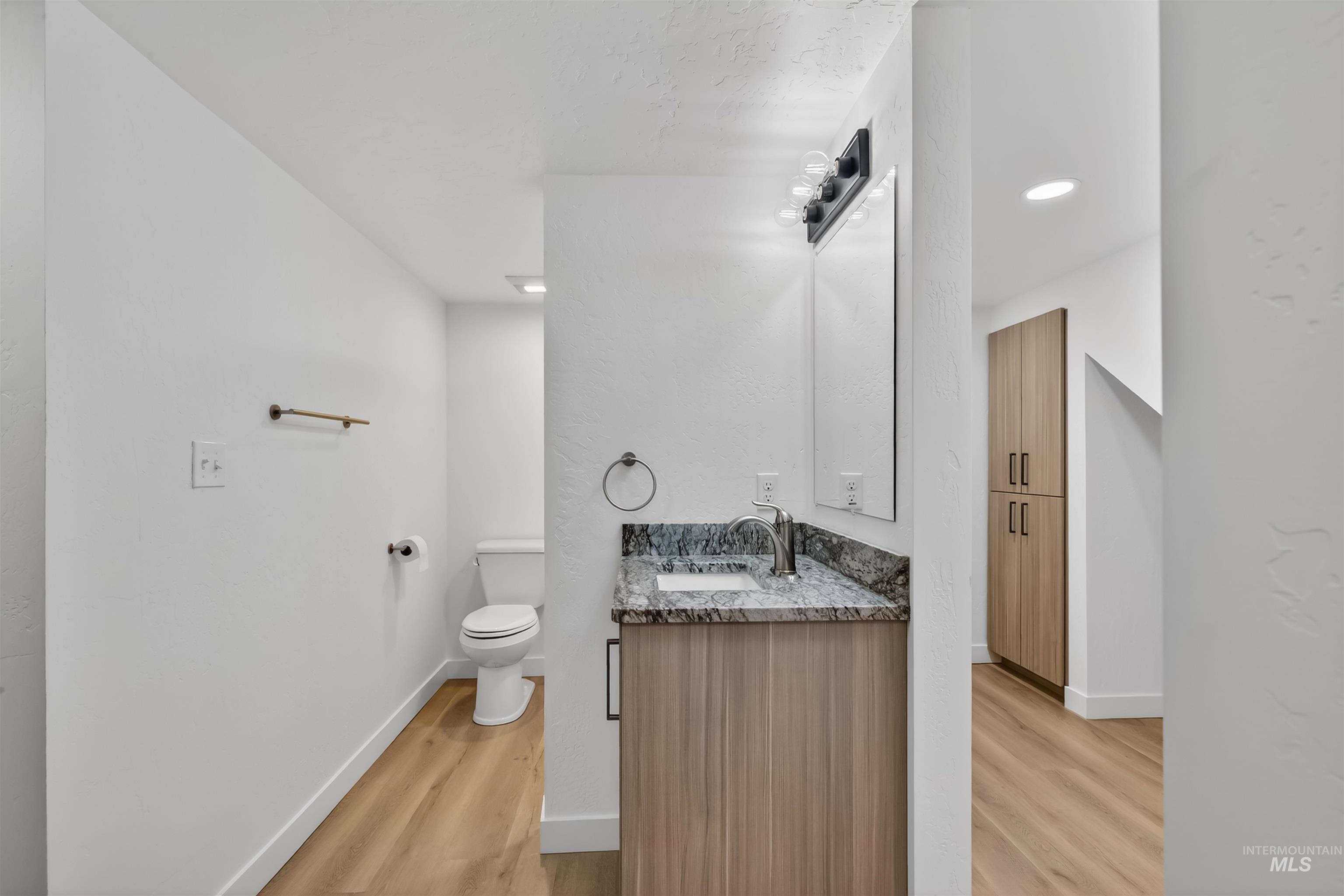 929 10th Street, Clarkston, Washington 99403, 3 Bedrooms, 2 Bathrooms, Residential For Sale, Price $359,000,MLS 98969443