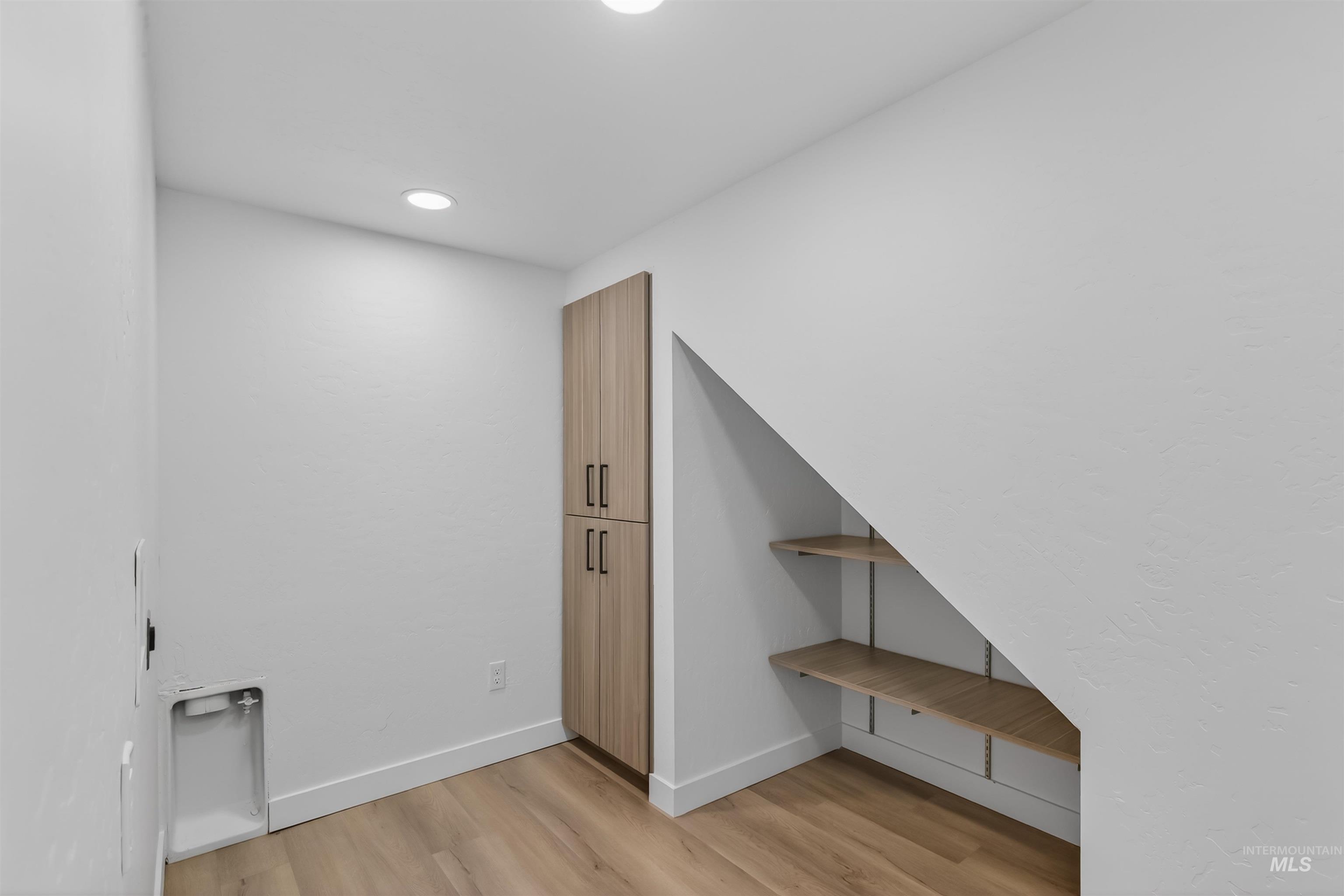 929 10th Street, Clarkston, Washington 99403, 3 Bedrooms, 2 Bathrooms, Residential For Sale, Price $359,000,MLS 98969443