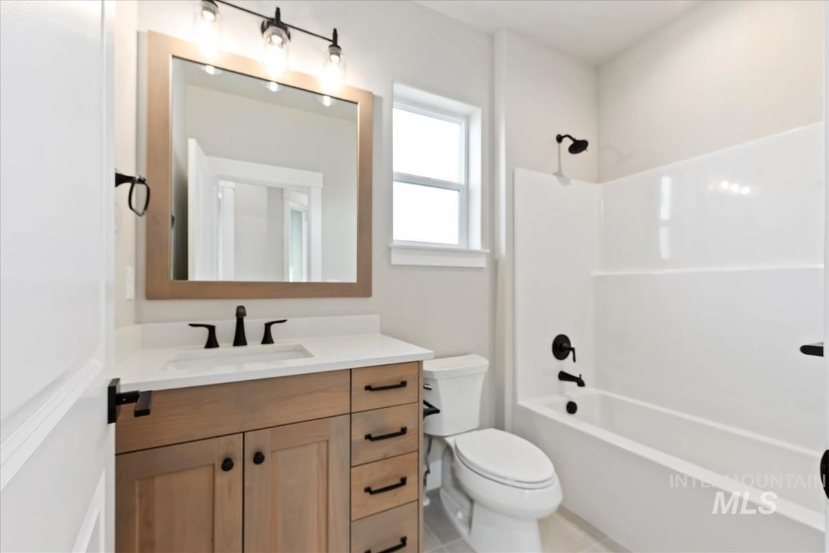 6530 E Lucy Drive, Eagle, Idaho 83629, 3 Bedrooms, 2 Bathrooms, Residential For Sale, Price $545,880, 98969446