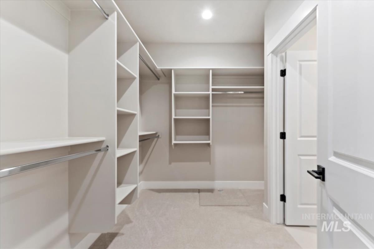 6530 E Lucy Drive, Eagle, Idaho 83629, 3 Bedrooms, 2 Bathrooms, Residential For Sale, Price $545,880, 98969446