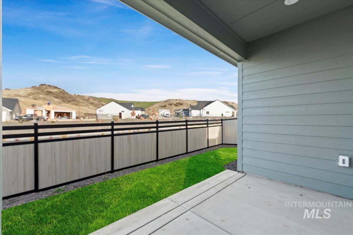 6530 E Lucy Drive, Eagle, Idaho 83629, 3 Bedrooms, 2 Bathrooms, Residential For Sale, Price $545,880, 98969446