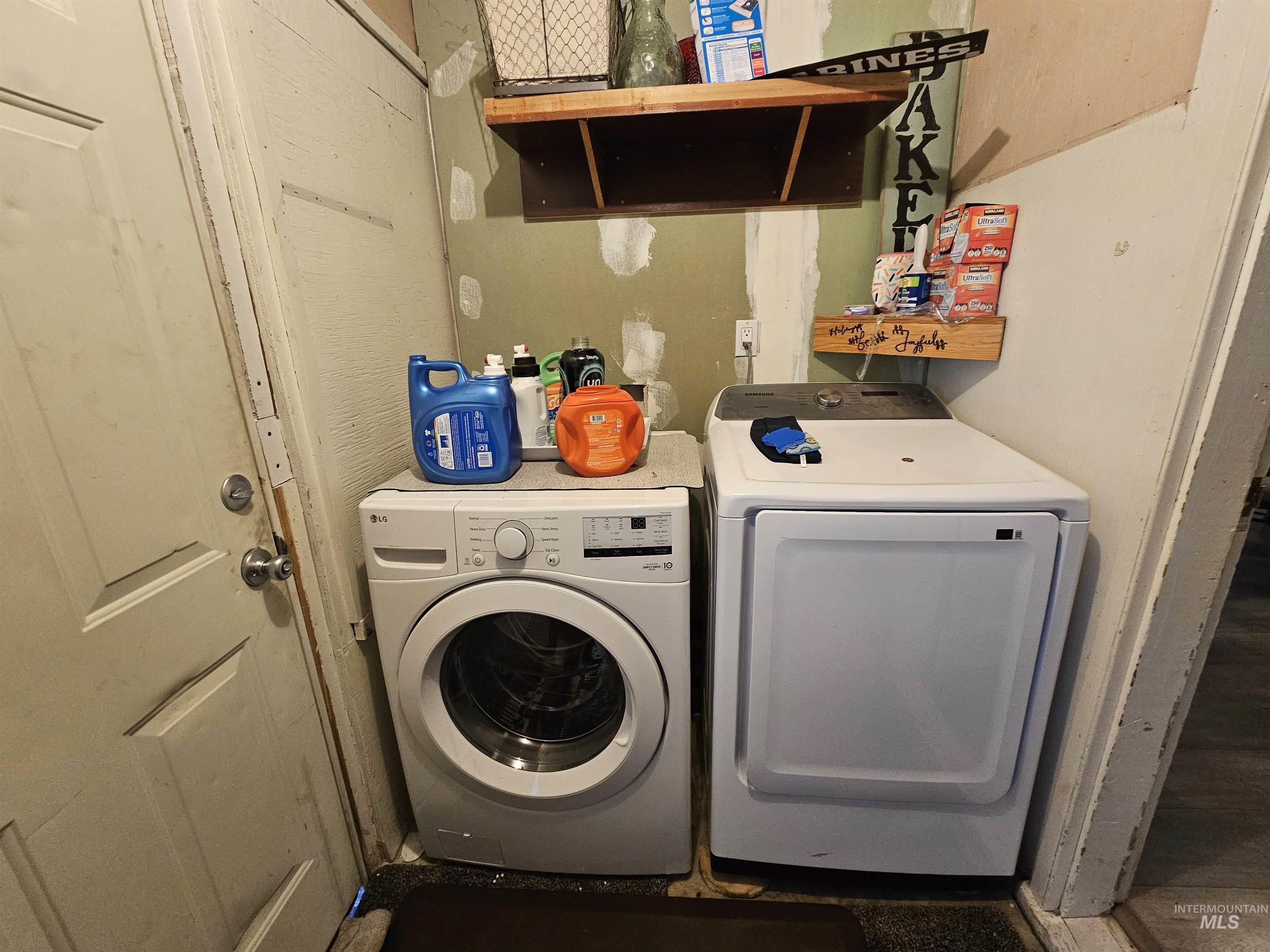 616 12th Street, Clarkston, Washington 99403, 3 Bedrooms, 1 Bathroom, Residential For Sale, Price $229,900,MLS 98969453