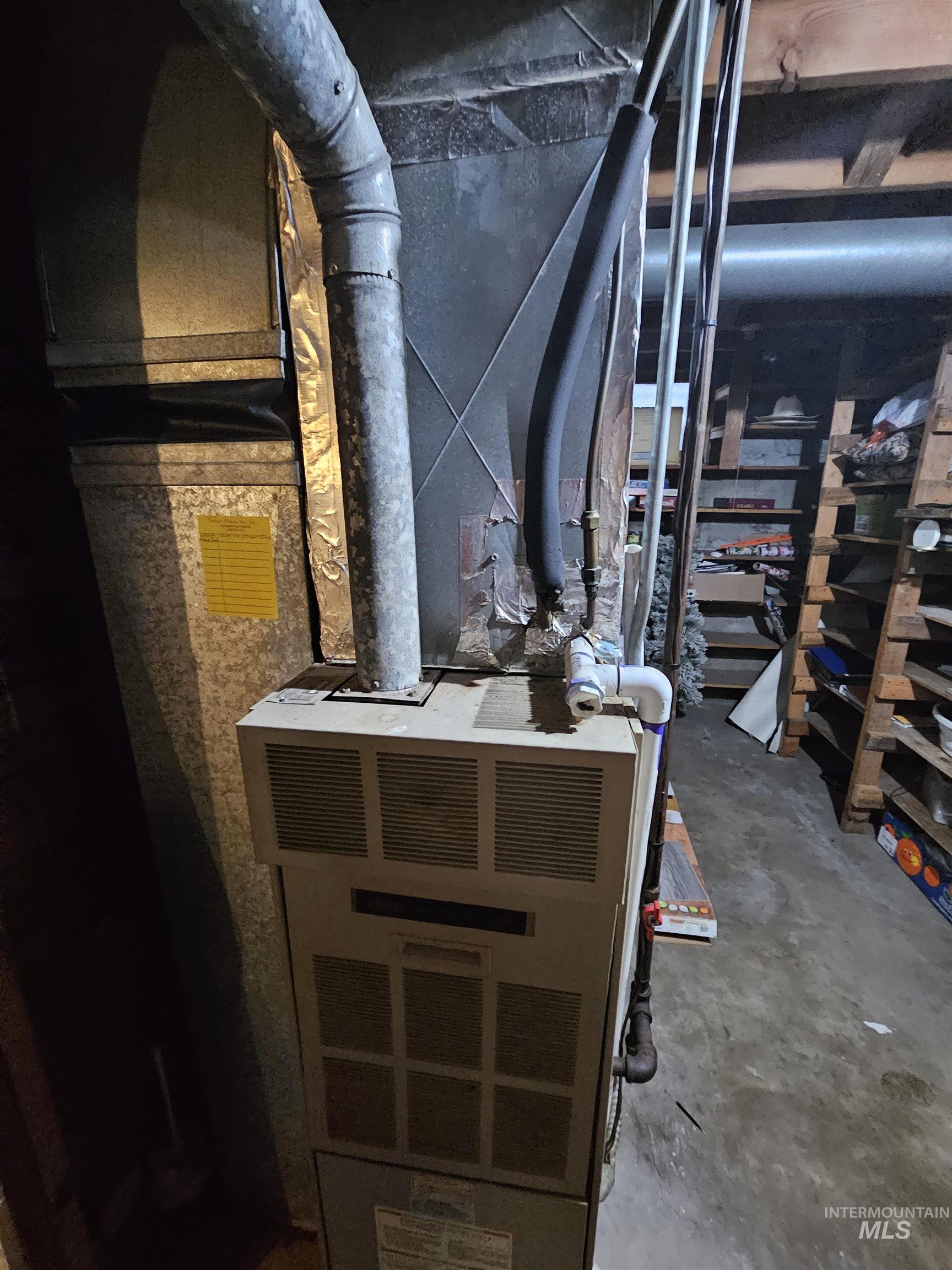 616 12th Street, Clarkston, Washington 99403, 3 Bedrooms, 1 Bathroom, Residential For Sale, Price $229,900,MLS 98969453