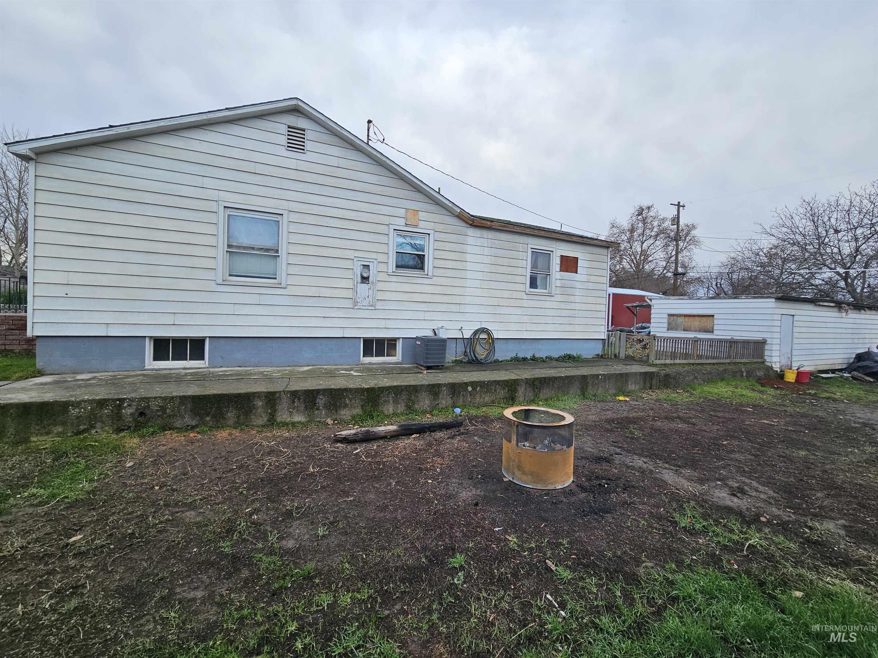 616 12th Street, Clarkston, Washington 99403, 3 Bedrooms, 1 Bathroom, Residential For Sale, Price $229,900,MLS 98969453