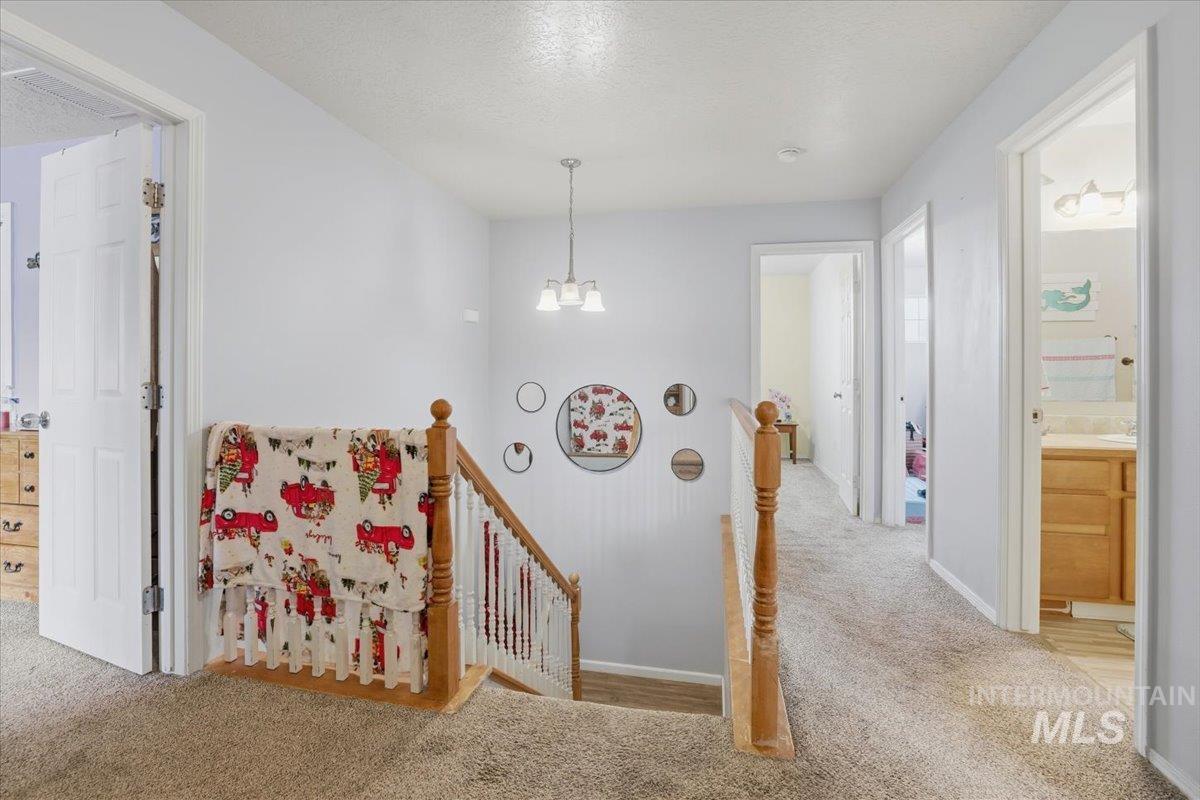 169 E Carver Dr, Meridian, Idaho 83642, 4 Bedrooms, 2.5 Bathrooms, Residential For Sale, Price $512,000,MLS 98969457