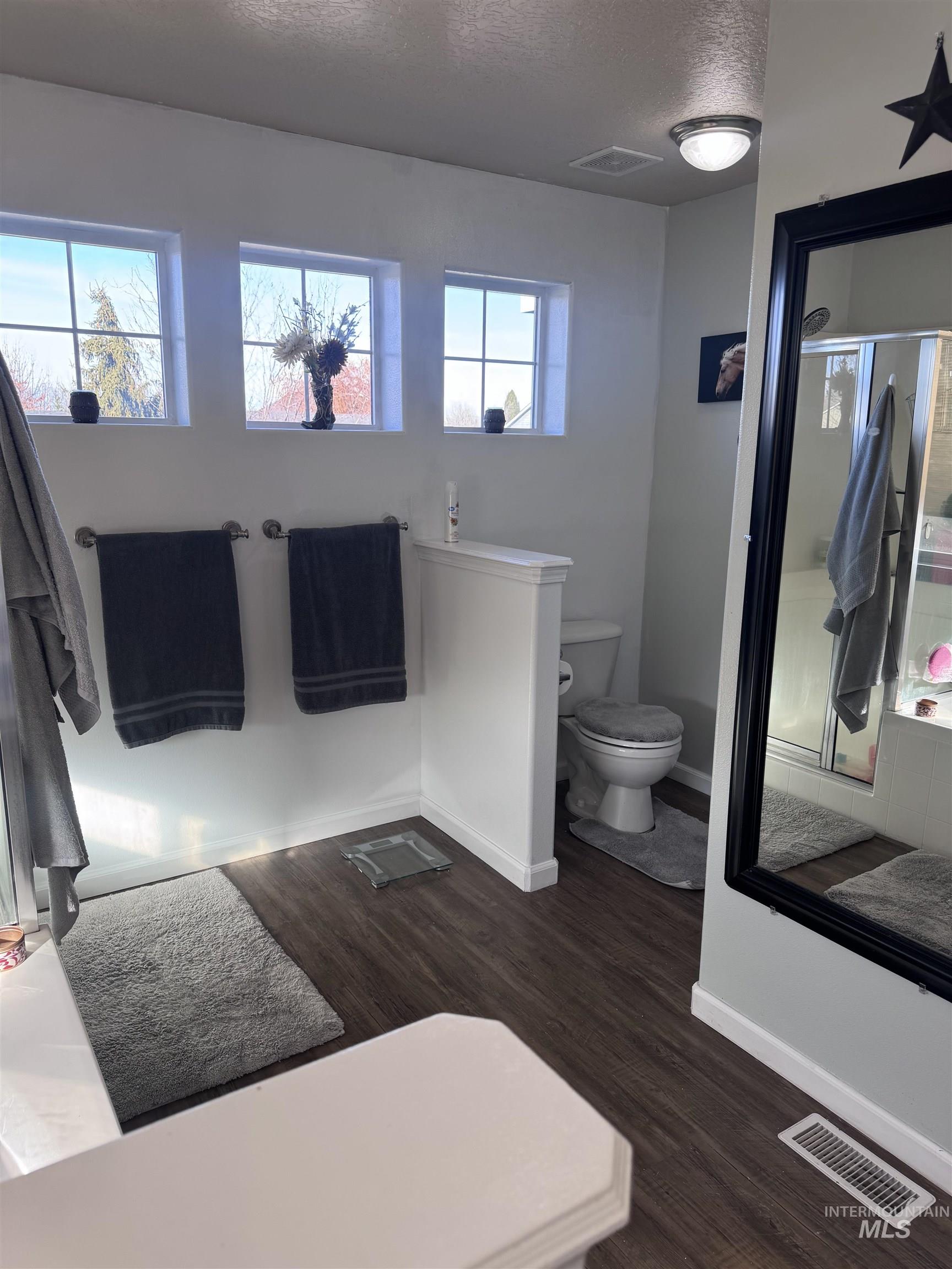 169 E Carver Dr, Meridian, Idaho 83642, 4 Bedrooms, 2.5 Bathrooms, Residential For Sale, Price $499,000, 98969457