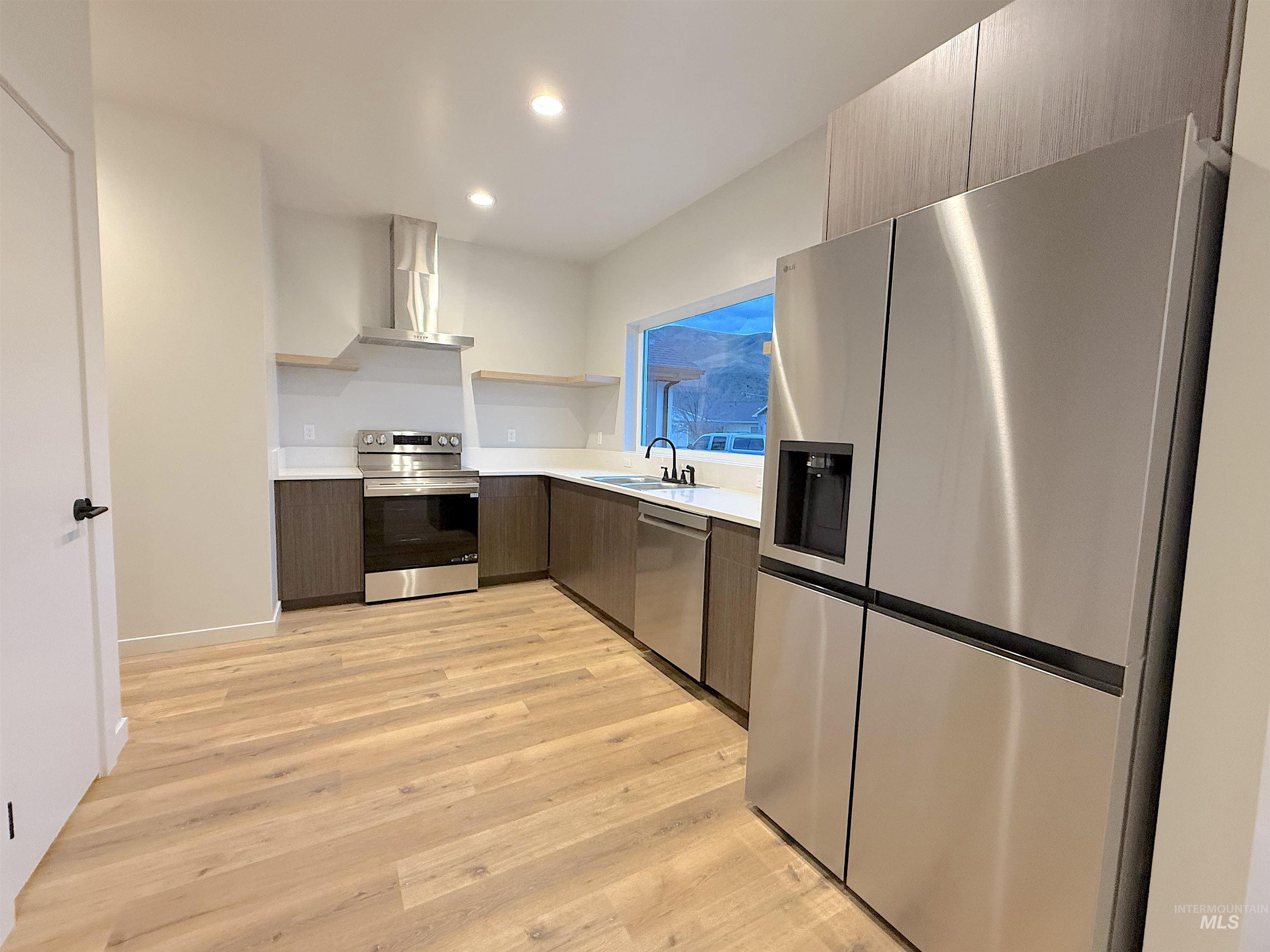 144 Dovetail Drive, Horseshoe Bend, Idaho 83629, 3 Bedrooms, 2.5 Bathrooms, Residential For Sale, Price $349,000, 98969459