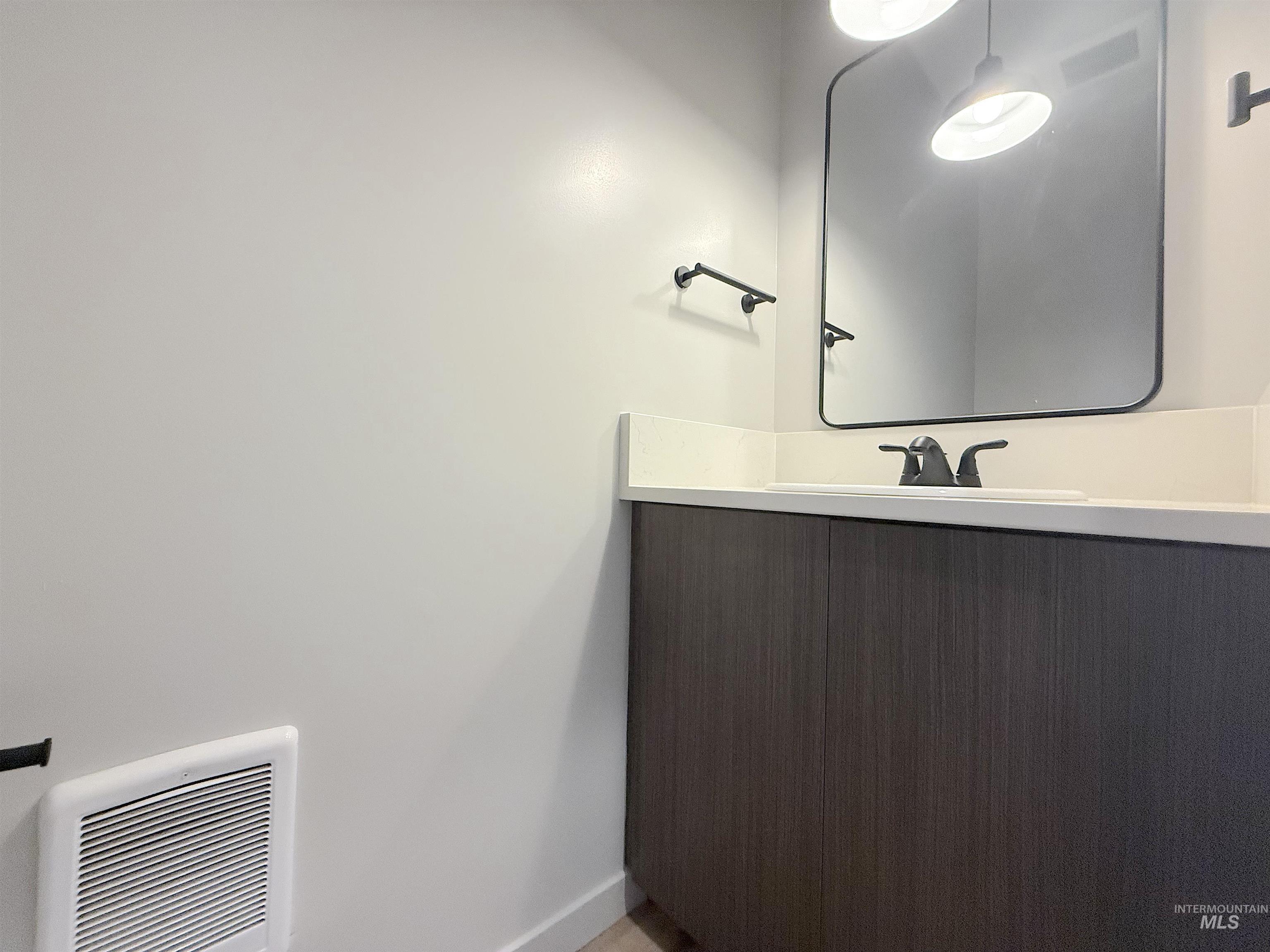 144 Dovetail Drive, Horseshoe Bend, Idaho 83629, 3 Bedrooms, 2.5 Bathrooms, Residential For Sale, Price $349,000, 98969459