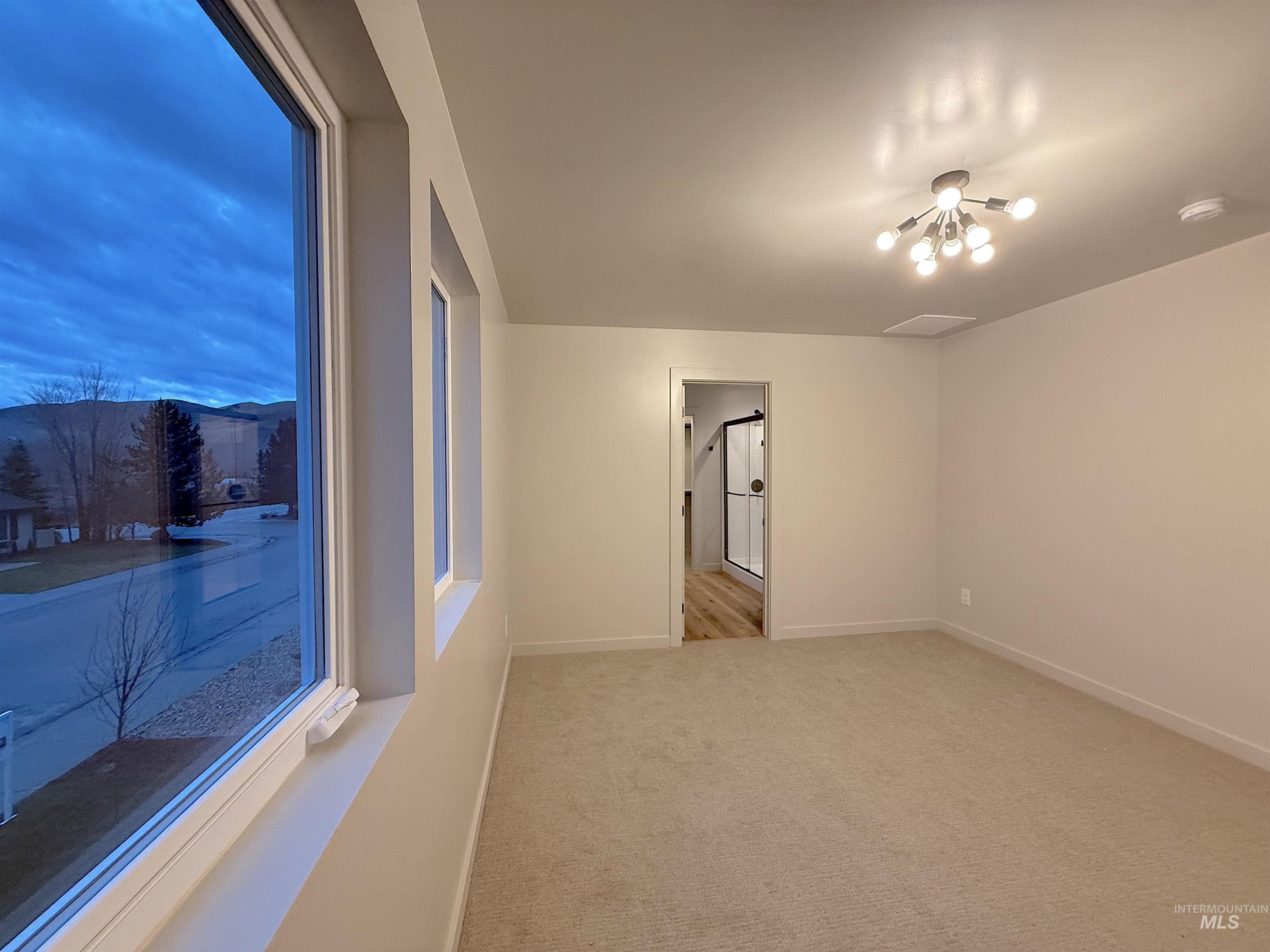 144 Dovetail Drive, Horseshoe Bend, Idaho 83629, 3 Bedrooms, 2.5 Bathrooms, Residential For Sale, Price $349,000, 98969459