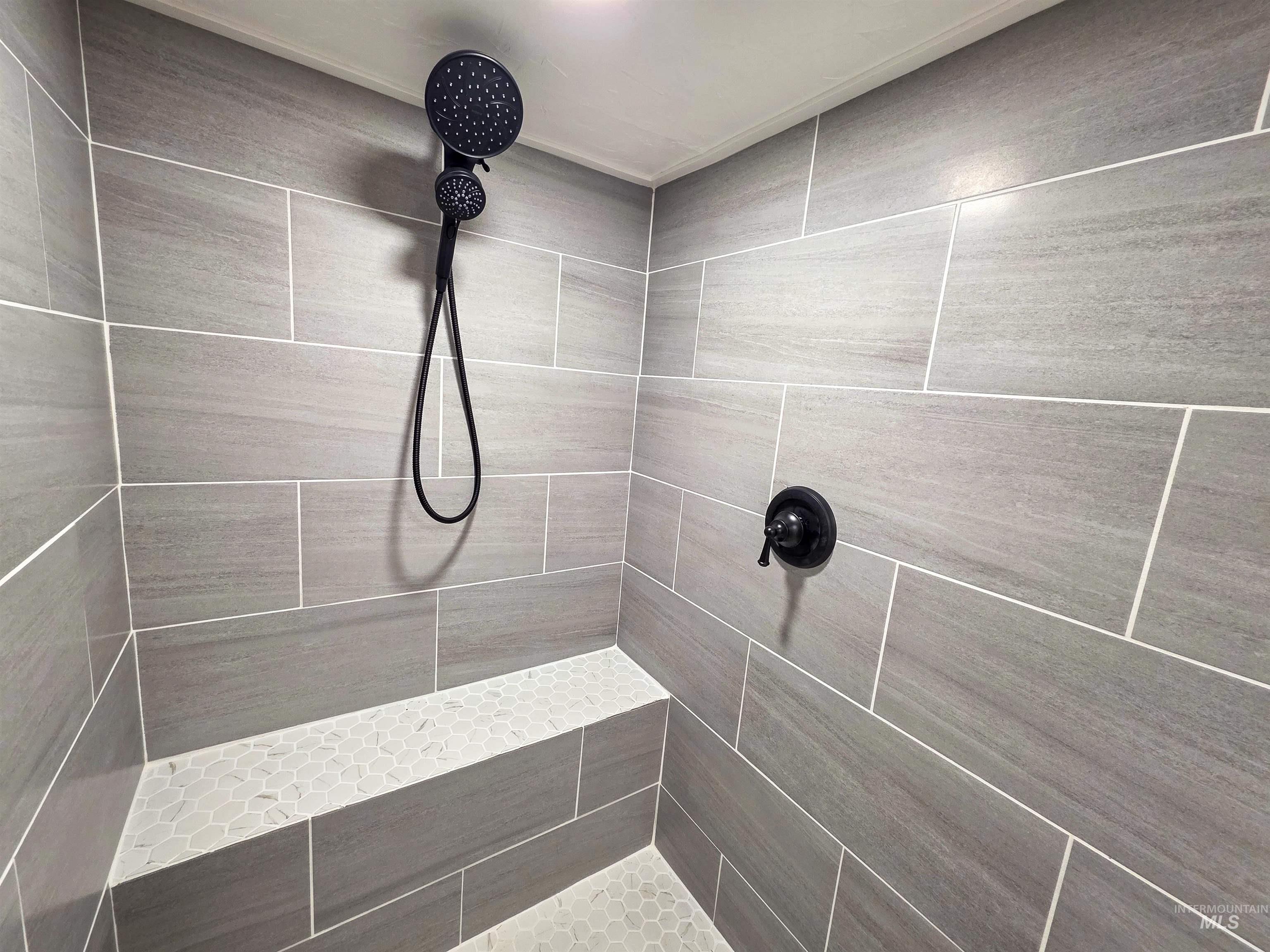 1036 Burrell Ave, Lewiston, Idaho 83501, 4 Bedrooms, 2 Bathrooms, Residential For Sale, Price $379,999, 98969461