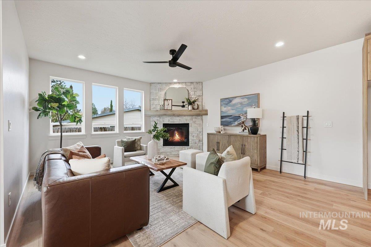 8149 N Breezy Ave, Boise, Idaho 83714, 3 Bedrooms, 2.5 Bathrooms, Residential For Sale, Price $559,900, 98969466