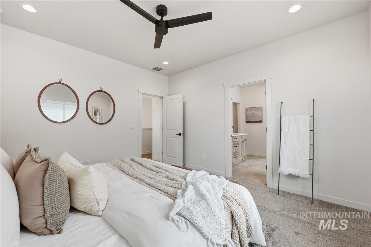 8149 N Breezy Ave, Boise, Idaho 83714, 3 Bedrooms, 2.5 Bathrooms, Residential For Sale, Price $559,900, 98969466