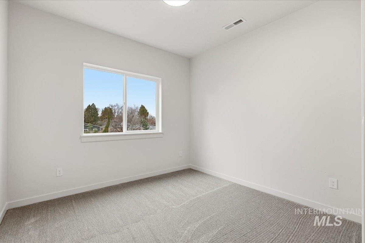 8149 N Breezy Ave, Boise, Idaho 83714, 3 Bedrooms, 2.5 Bathrooms, Residential For Sale, Price $559,900, 98969466