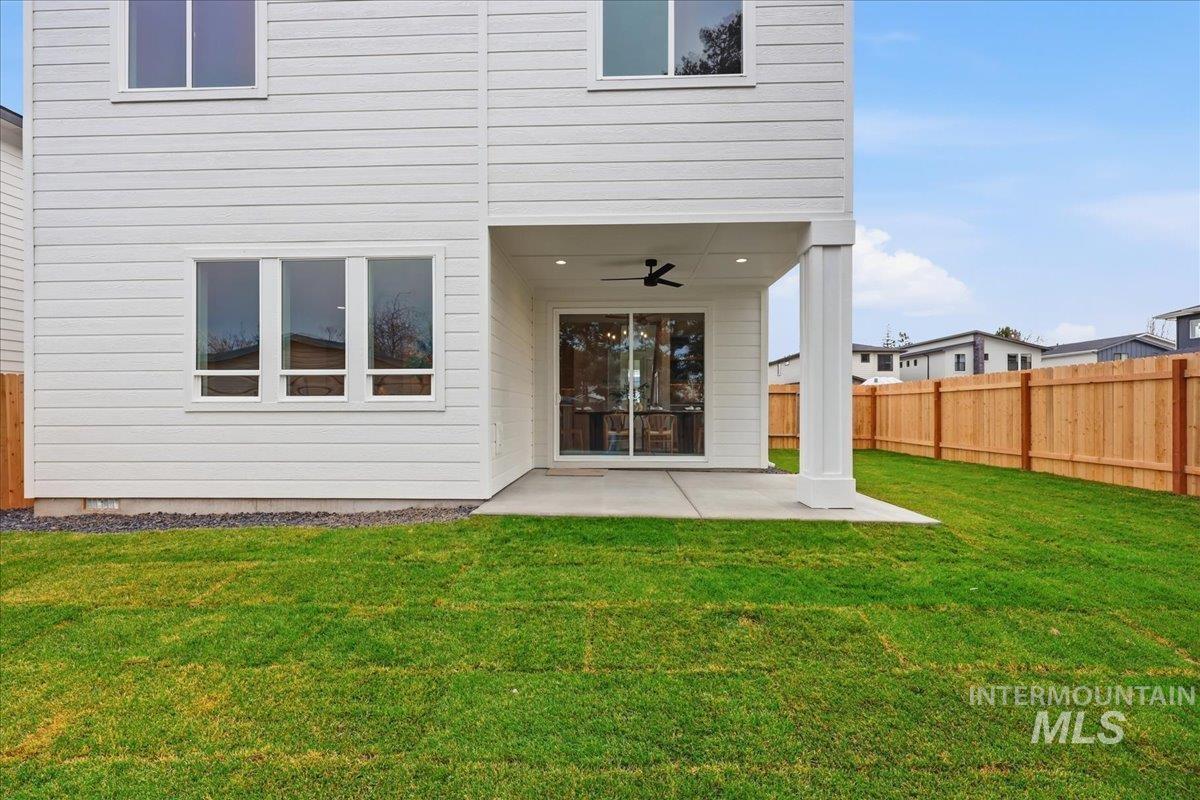 8149 N Breezy Ave, Boise, Idaho 83714, 3 Bedrooms, 2.5 Bathrooms, Residential For Sale, Price $559,900, 98969466