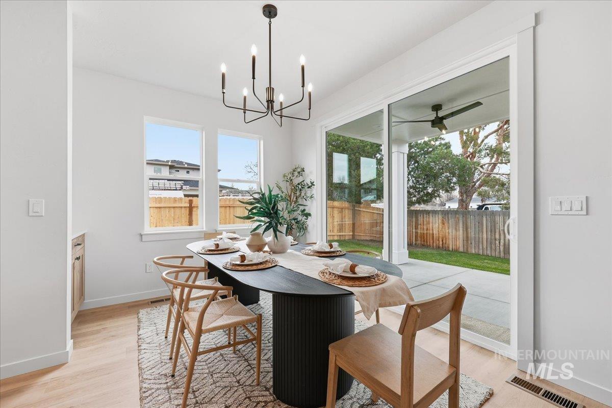 8149 N Breezy Ave, Boise, Idaho 83714, 3 Bedrooms, 2.5 Bathrooms, Residential For Sale, Price $559,900, 98969466