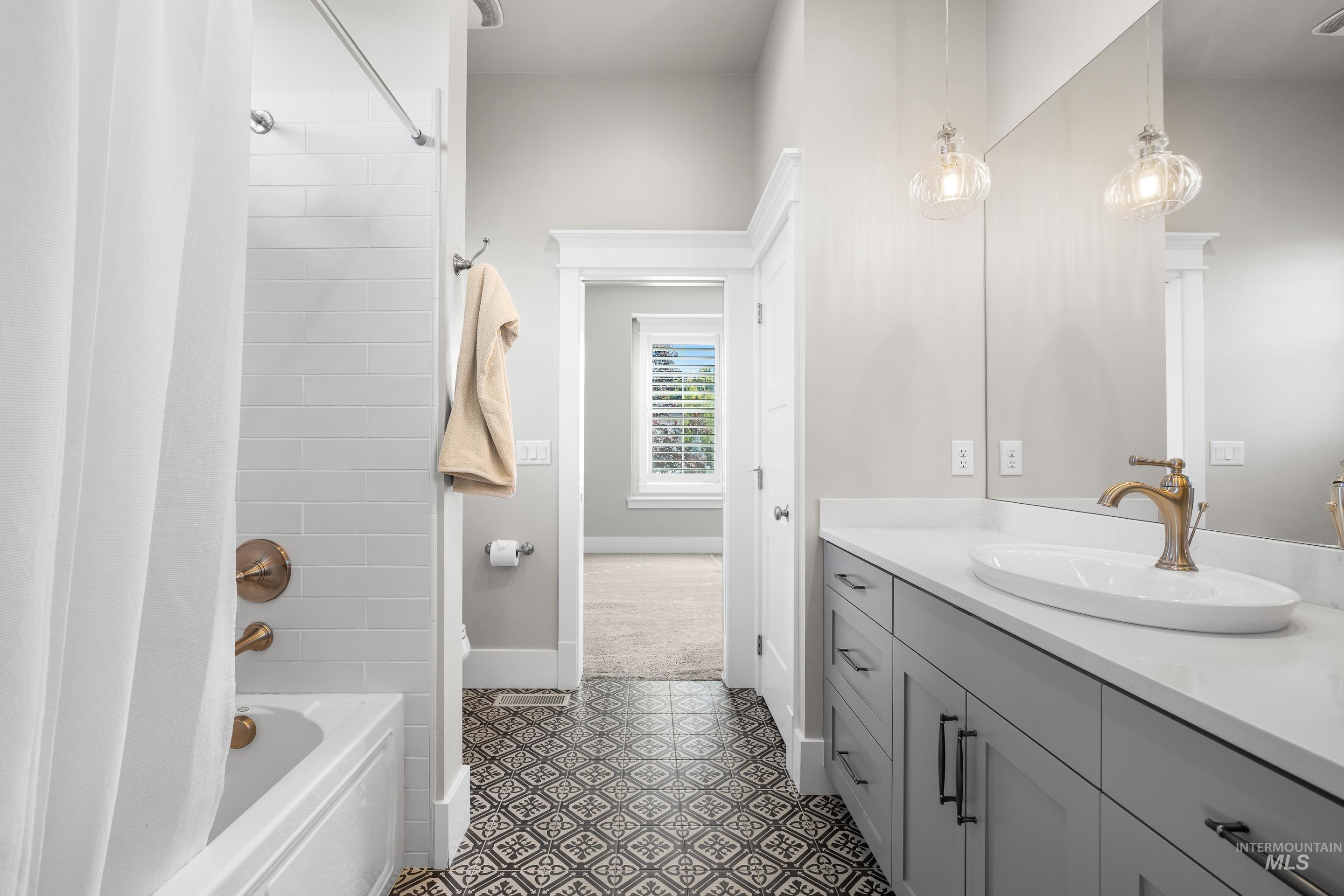 9910 W Hercules Dr, Star, Idaho 83669, 4 Bedrooms, 3.5 Bathrooms, Residential For Sale, Price $1,199,777, 98969467