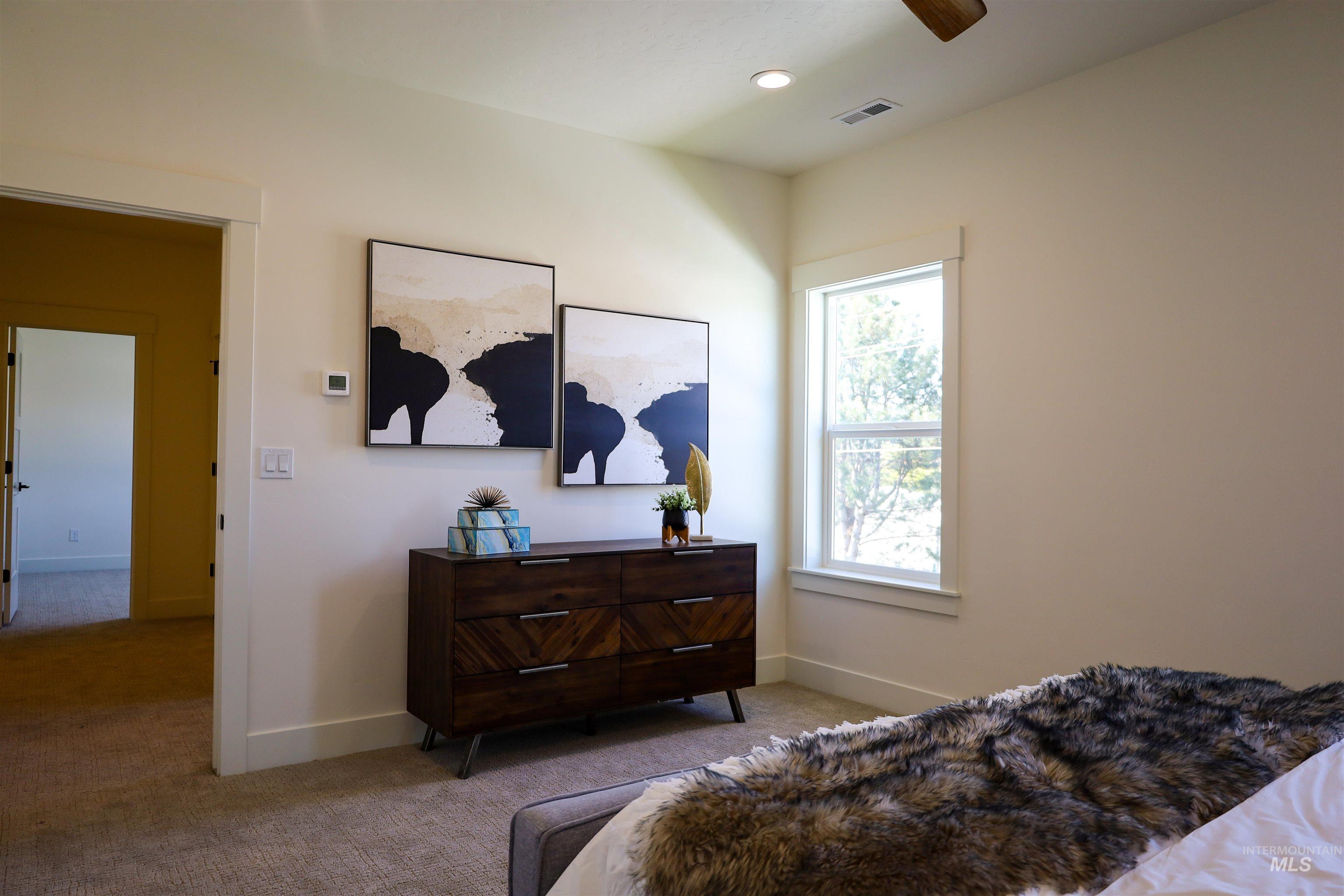 1038 E Fleetwood Ct, Boise, Idaho 83706, 4 Bedrooms, 2.5 Bathrooms, Residential For Sale, Price $769,000,MLS 98969470