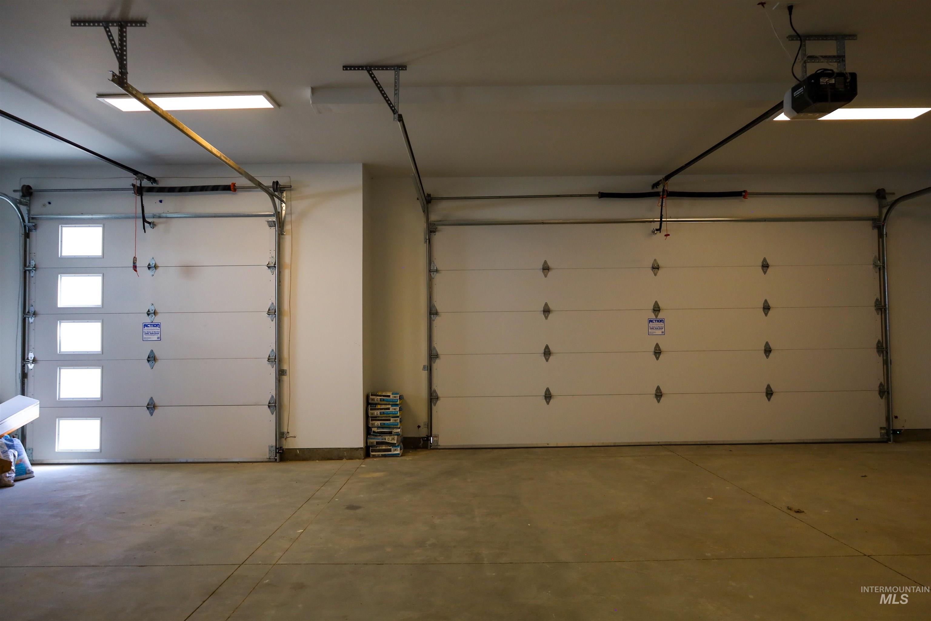 1038 E Fleetwood Ct, Boise, Idaho 83706, 4 Bedrooms, 2.5 Bathrooms, Residential For Sale, Price $769,000,MLS 98969470