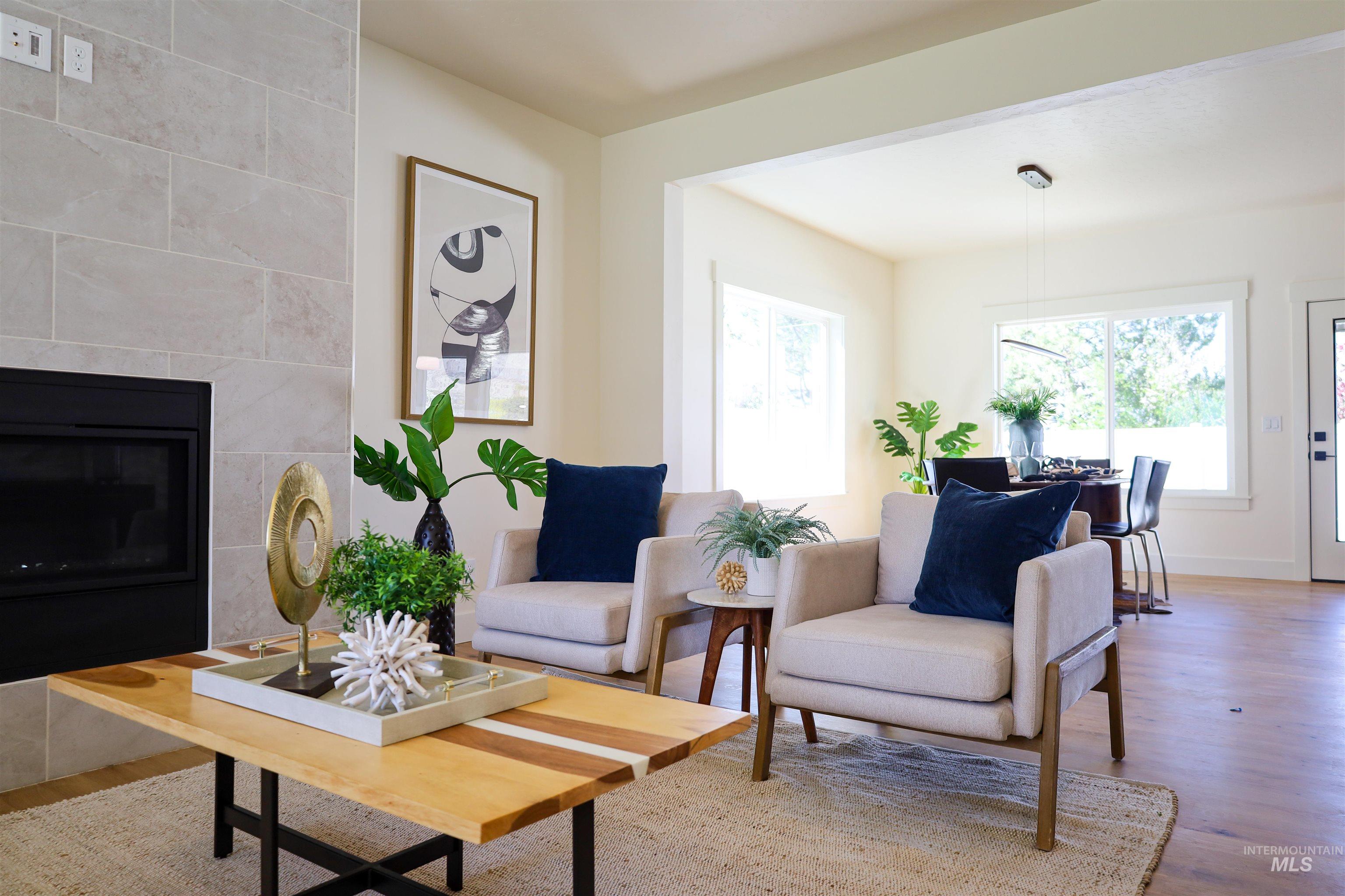 1038 E Fleetwood Ct, Boise, Idaho 83706, 4 Bedrooms, 2.5 Bathrooms, Residential For Sale, Price $769,000,MLS 98969470