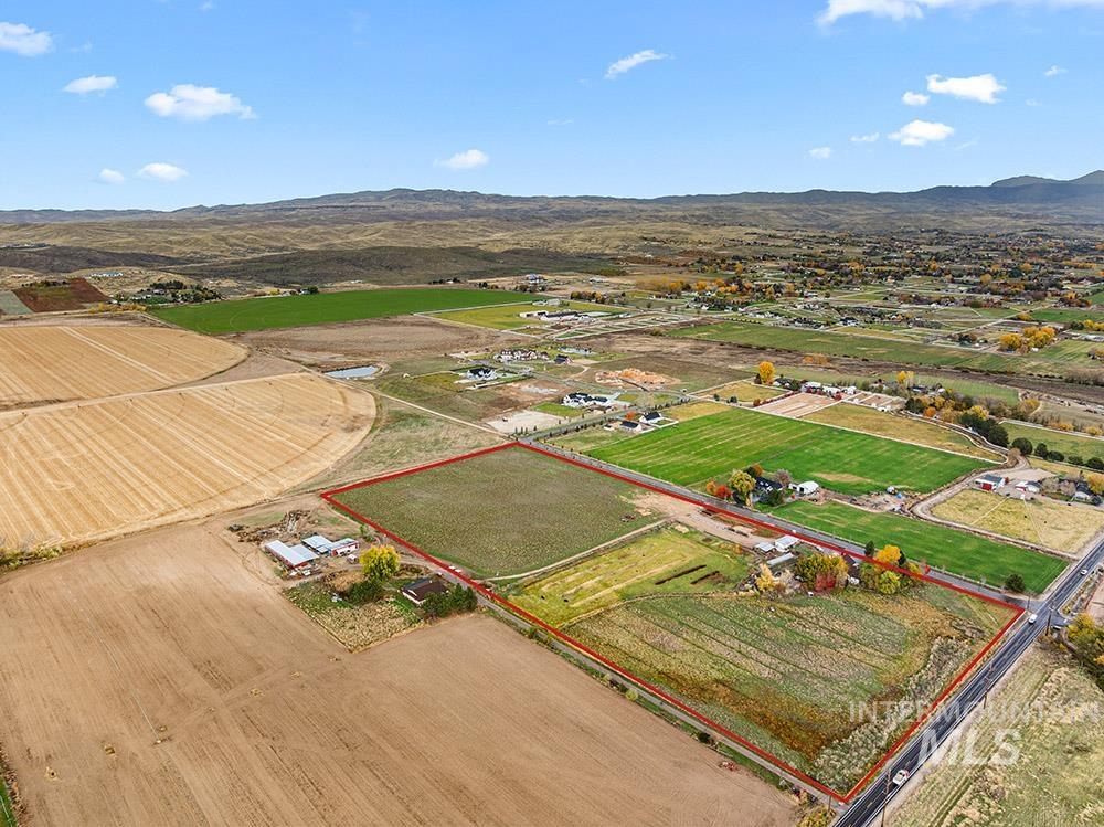 5600 W Beacon Light Rd, Eagle, Idaho 83616, 3 Bedrooms, 2 Bathrooms, Residential For Sale, Price $3,800,000, 98969472