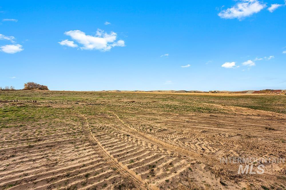 5600 W Beacon Light Rd, Eagle, Idaho 83616, 3 Bedrooms, 2 Bathrooms, Residential For Sale, Price $3,800,000, 98969472