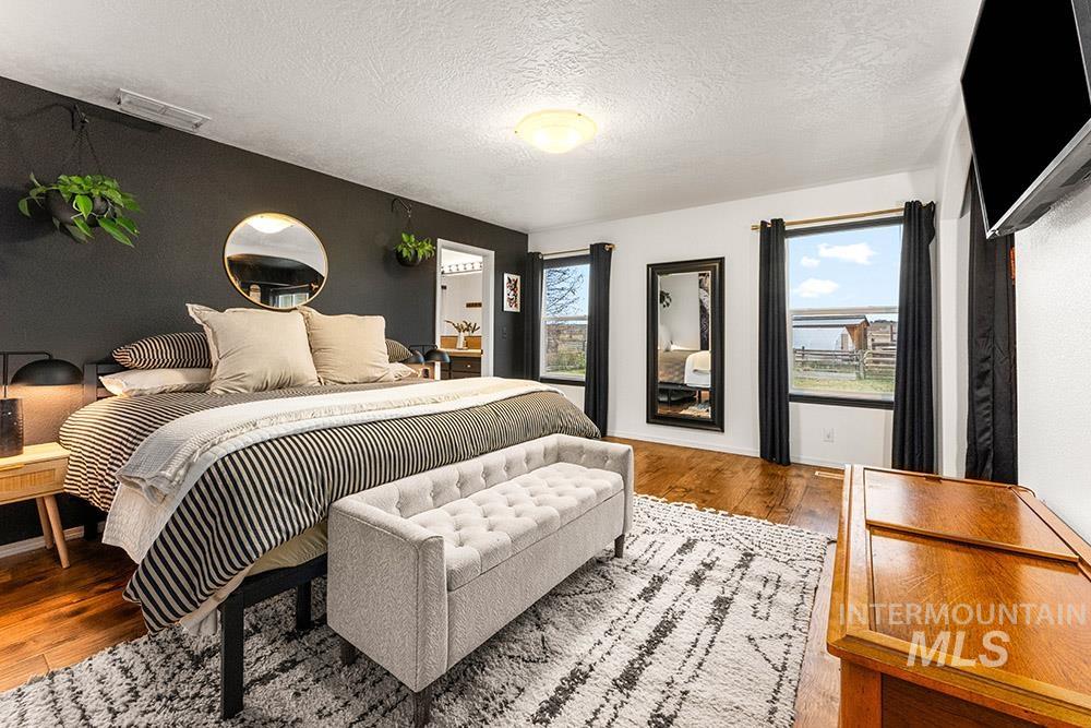 5600 W Beacon Light Rd, Eagle, Idaho 83616, 3 Bedrooms, 2 Bathrooms, Residential For Sale, Price $3,800,000, 98969472