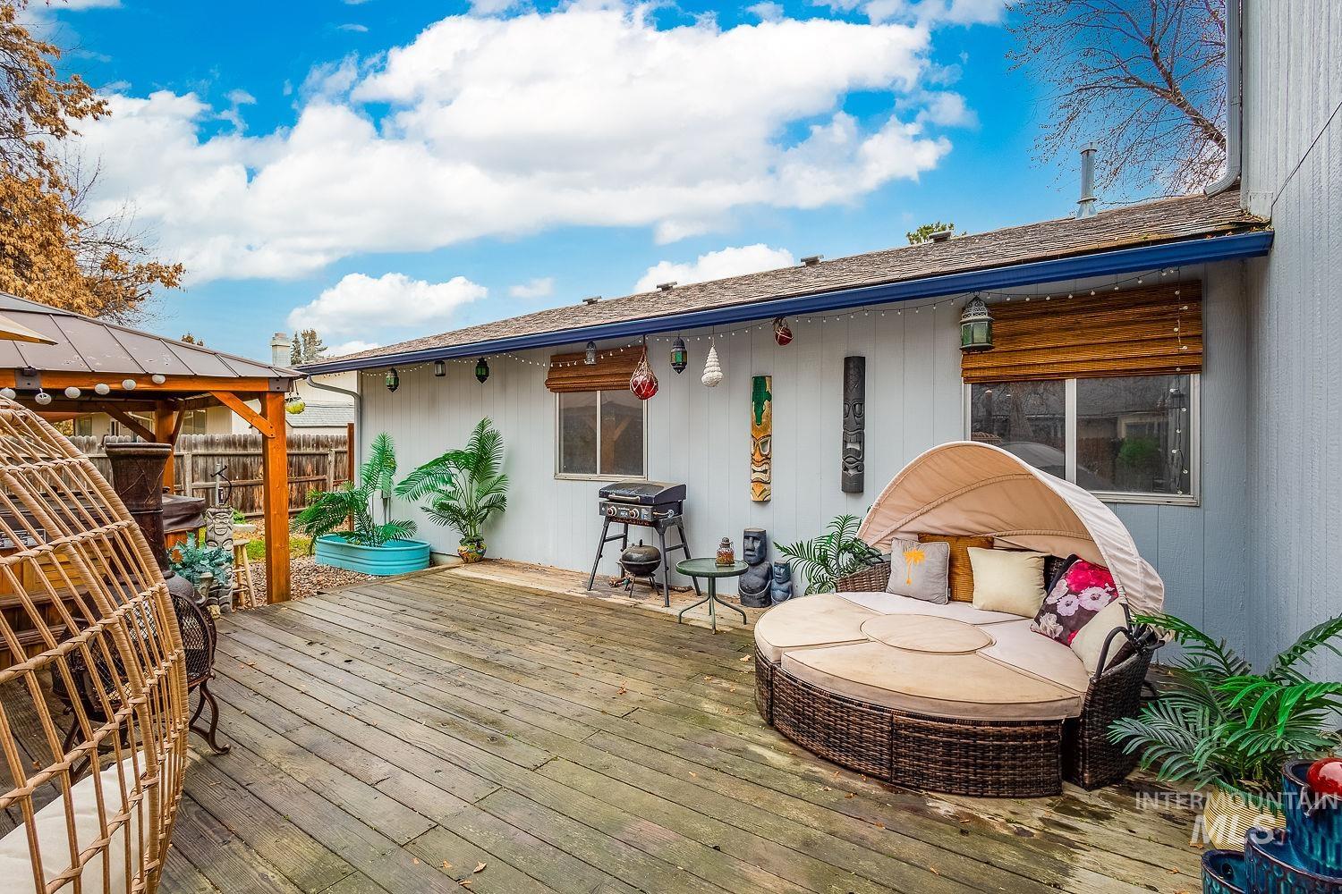 Deck featuring a gazebo