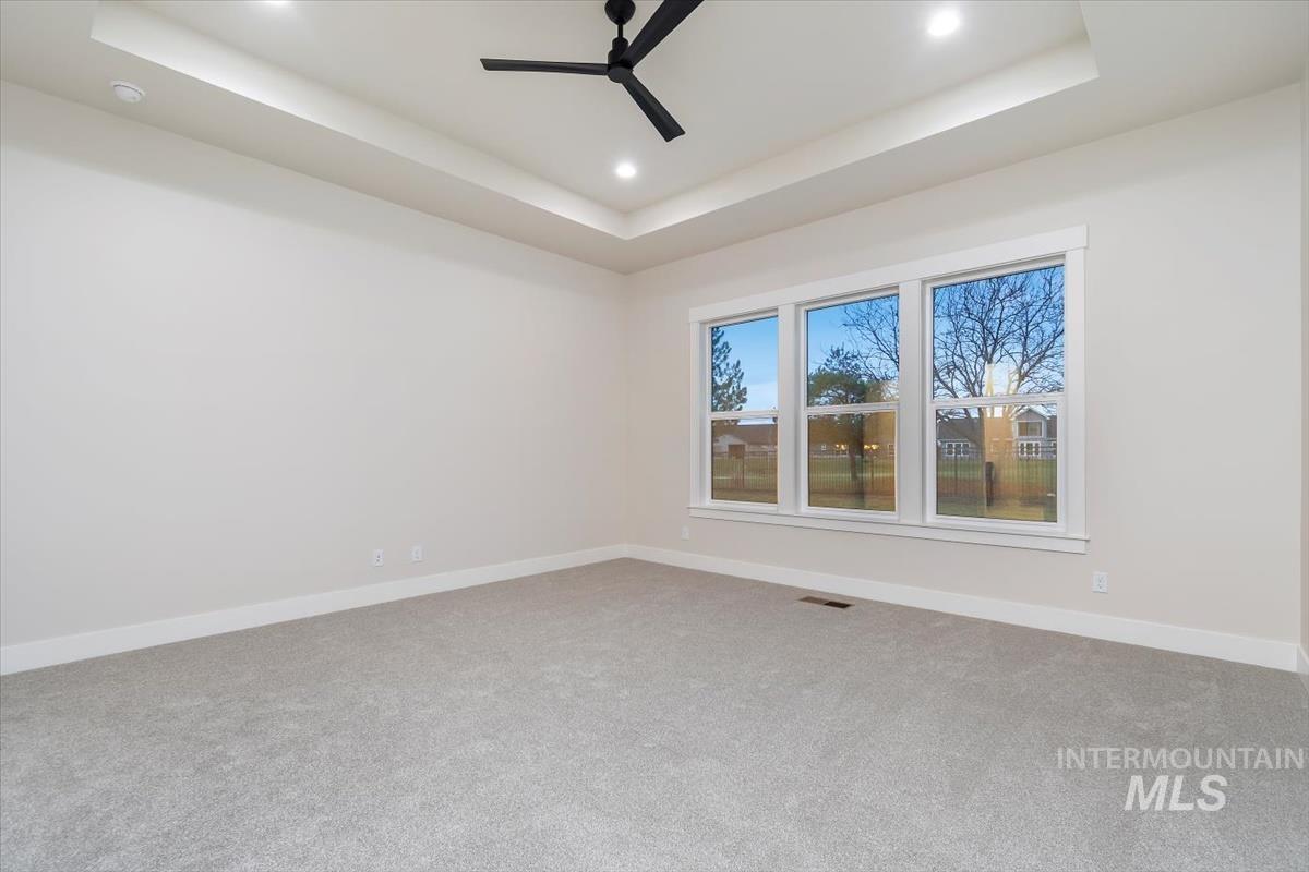 11303 S Cabot Cliffs Ln, Kuna, Idaho 83634, 5 Bedrooms, 3 Bathrooms, Residential For Sale, Price $1,137,880,MLS 98969480