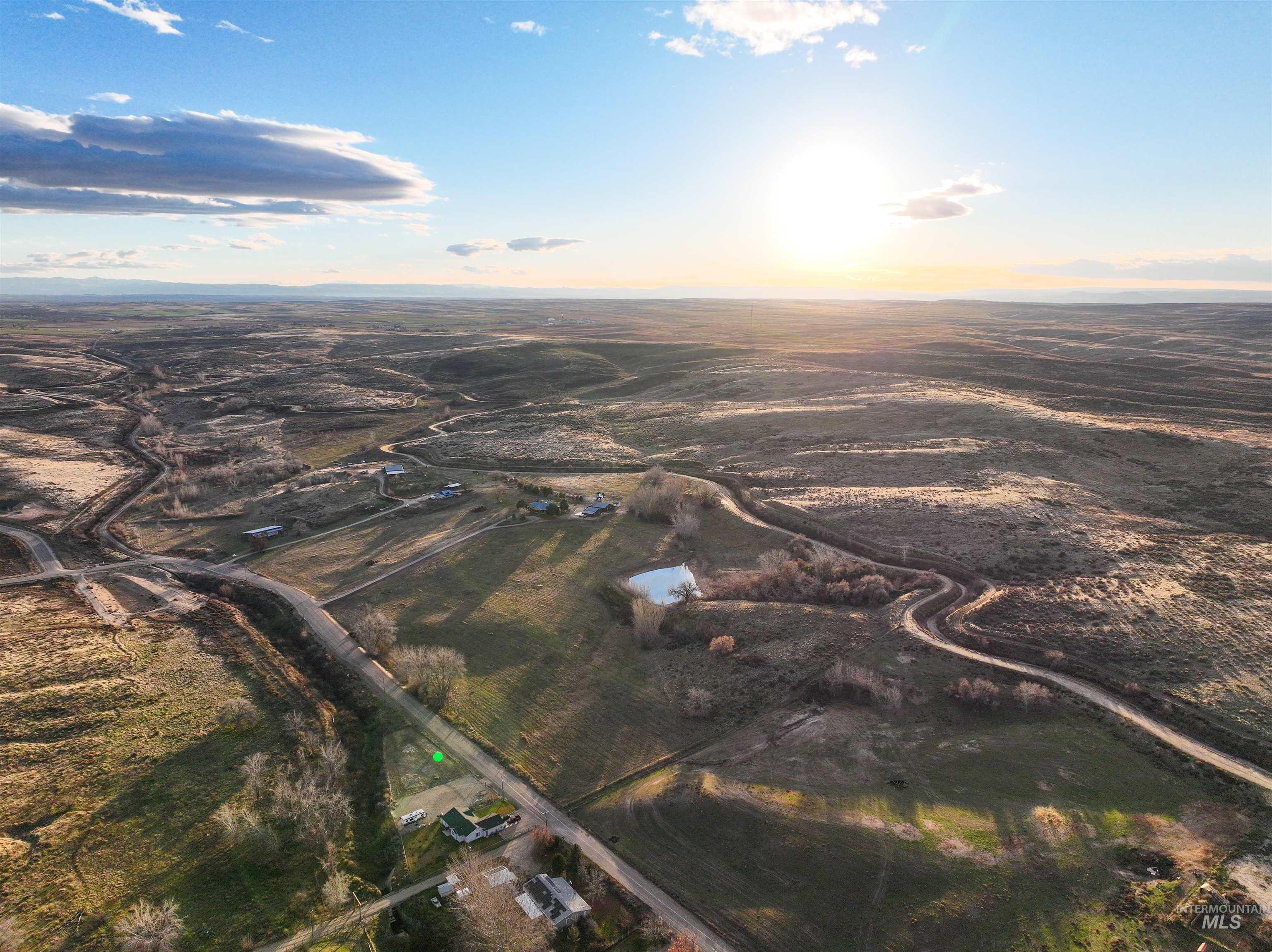 3615 Cassia, New Plymouth, Idaho 83655, 3 Bedrooms, 2 Bathrooms, Farm & Ranch For Sale, Price $3,350,000,MLS 98969483