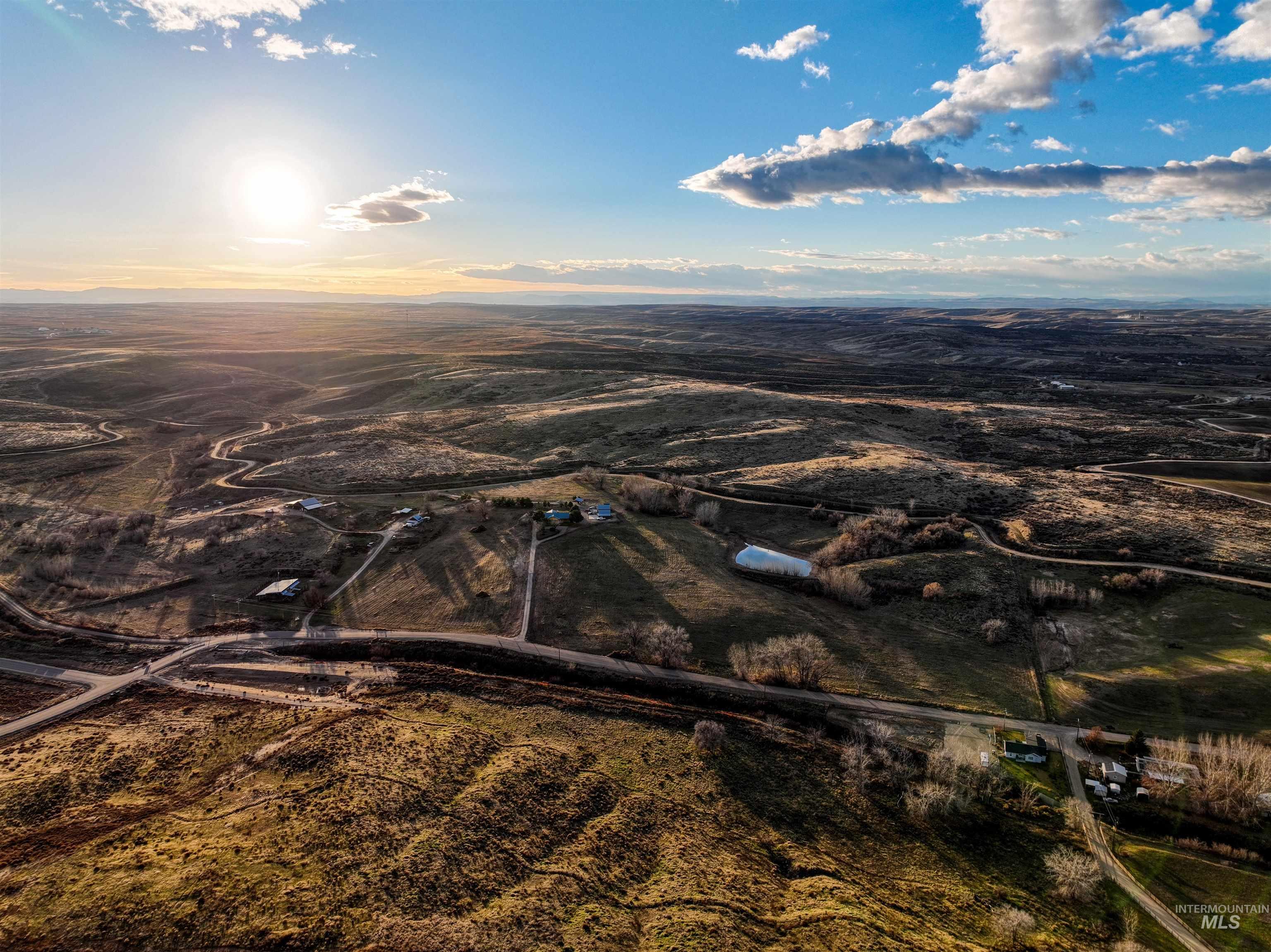 3615 Cassia, New Plymouth, Idaho 83655, 3 Bedrooms, 2 Bathrooms, Farm & Ranch For Sale, Price $3,350,000,MLS 98969483